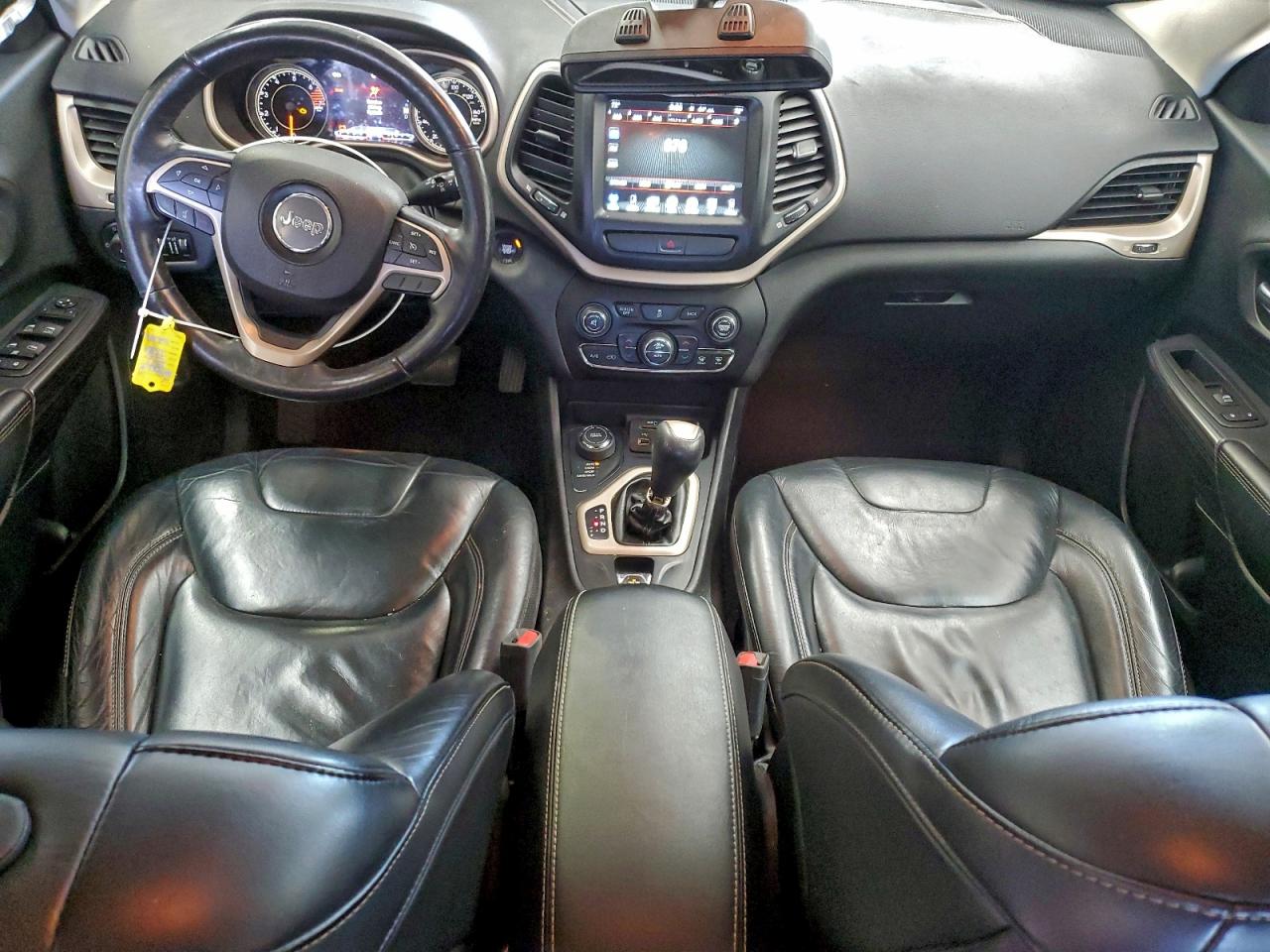 2017 JEEP CHEROKEE LIMITED photo 8