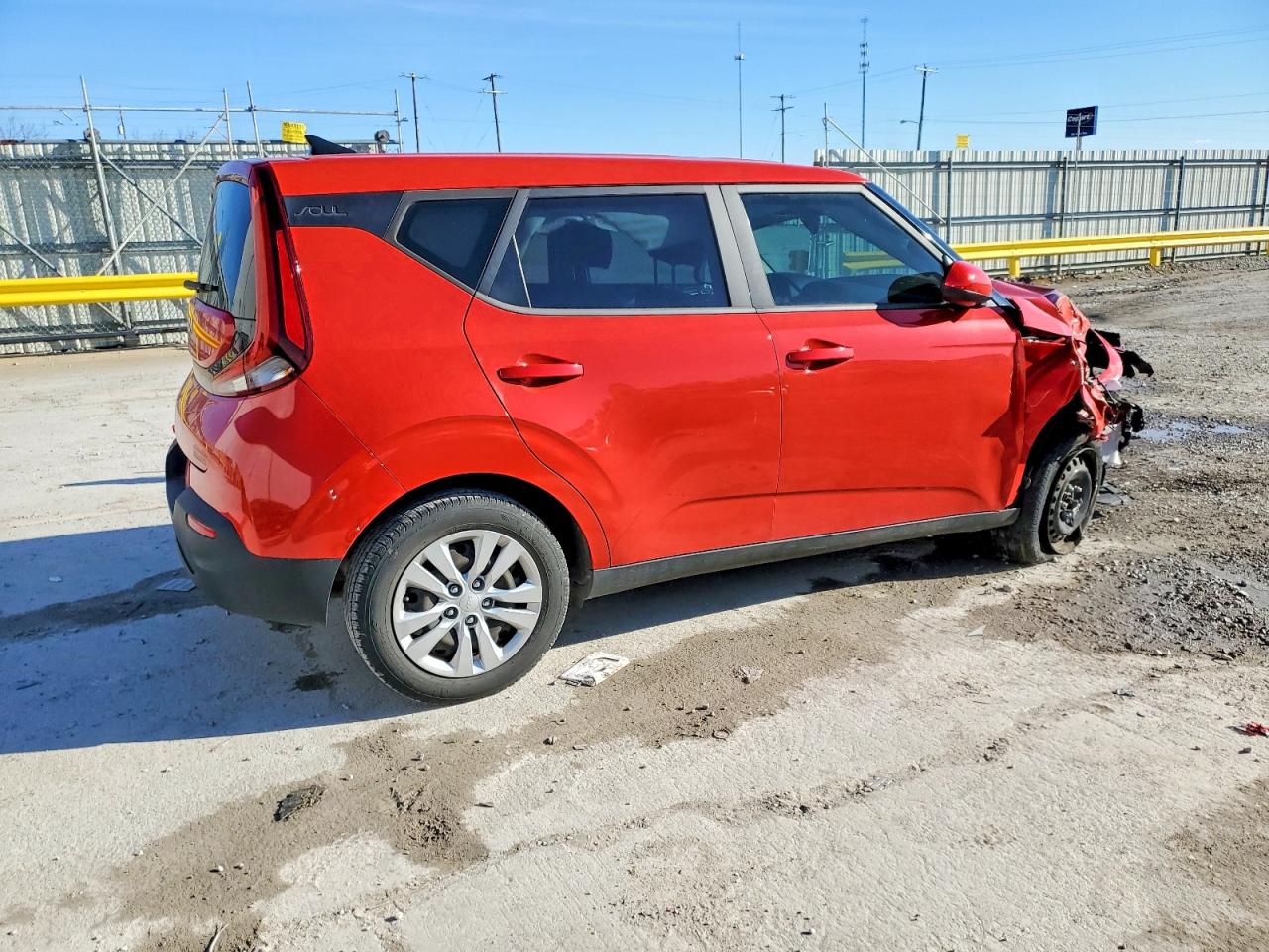 2022 KIA SOUL LX photo 3