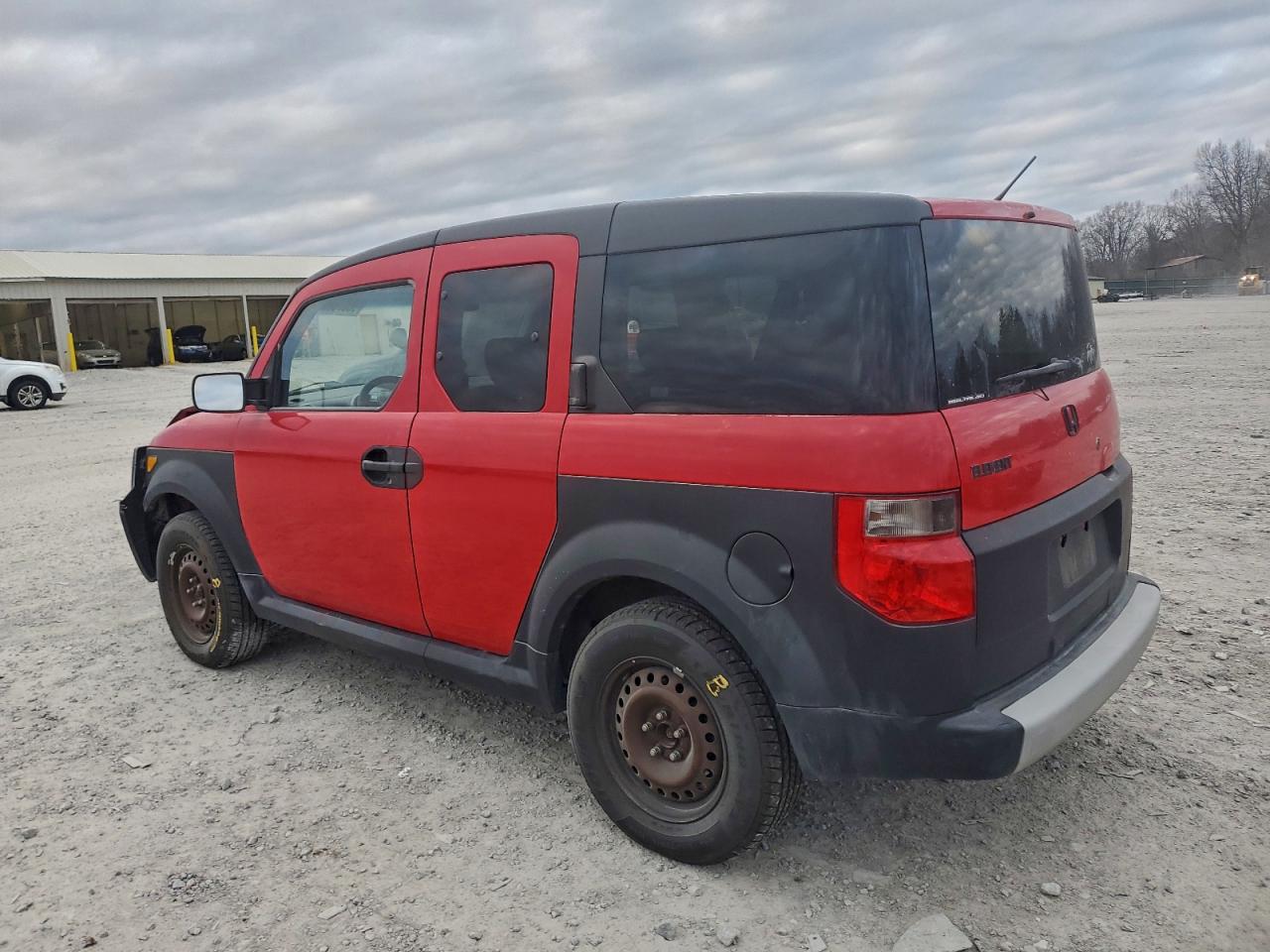 2006 HONDA ELEMENT LX photo 2
