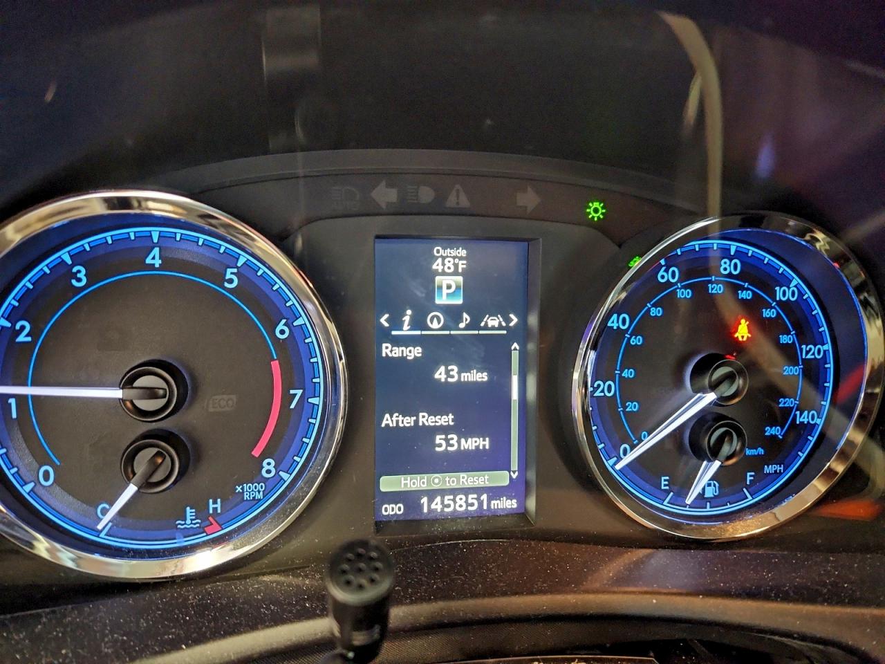 2017 TOYOTA COROLLA L photo 9