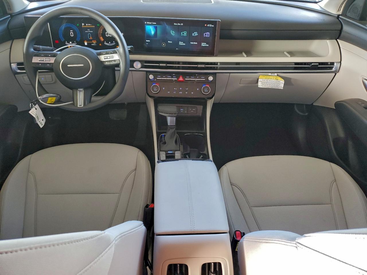 2025 HYUNDAI TUCSON SEL photo 8