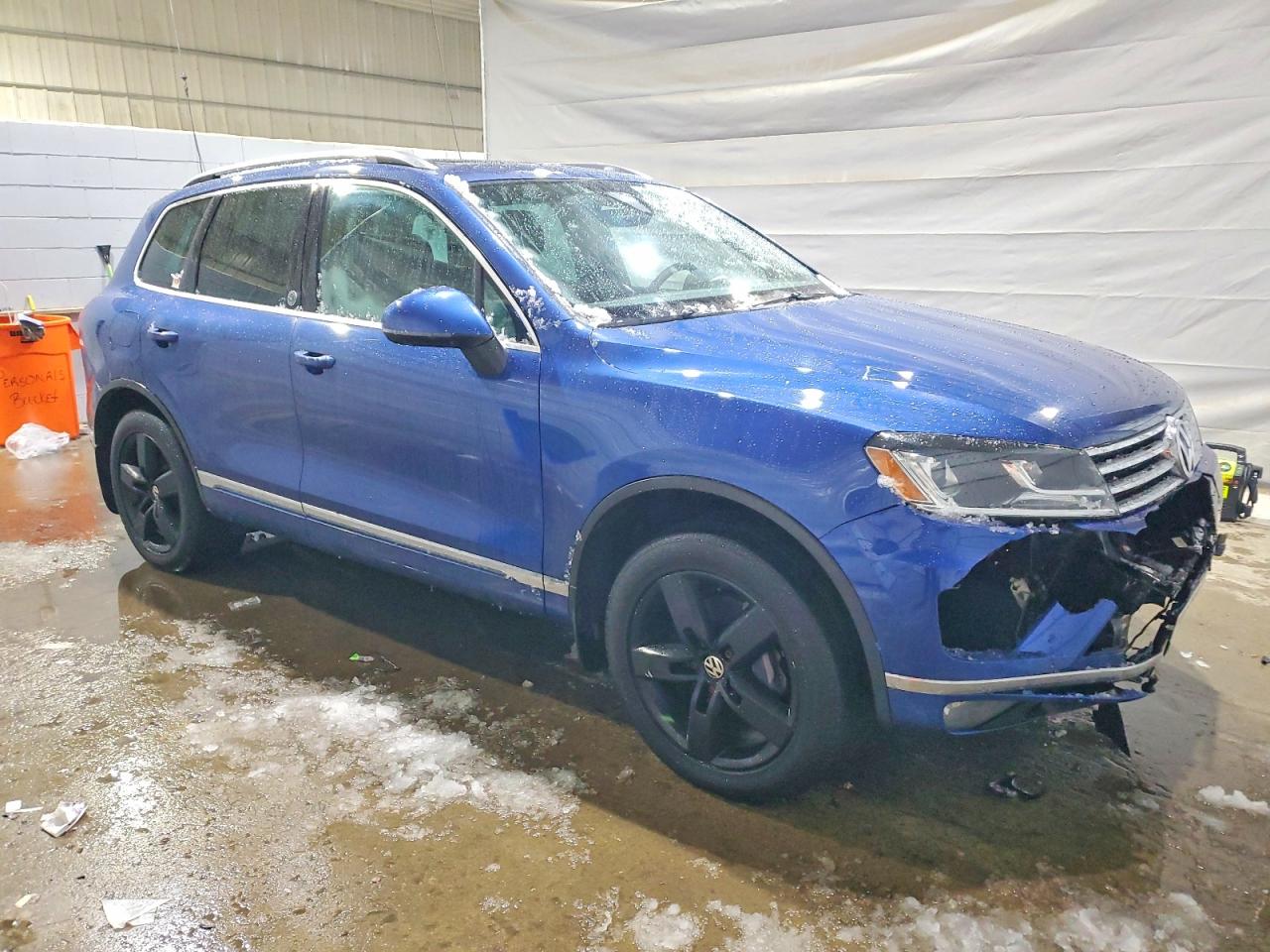2017 VOLKSWAGEN TOUAREG WOLFSBURG photo 7