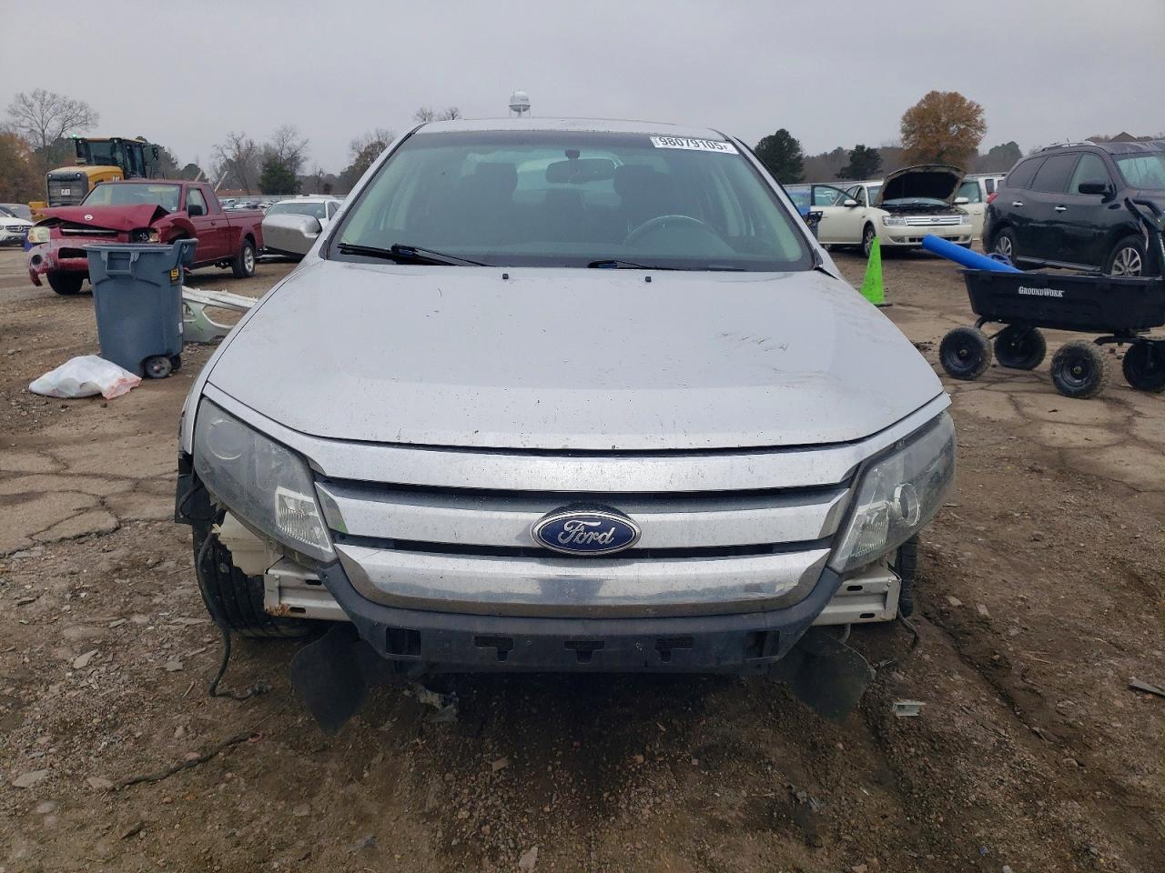 2011 FORD FUSION SE photo 5