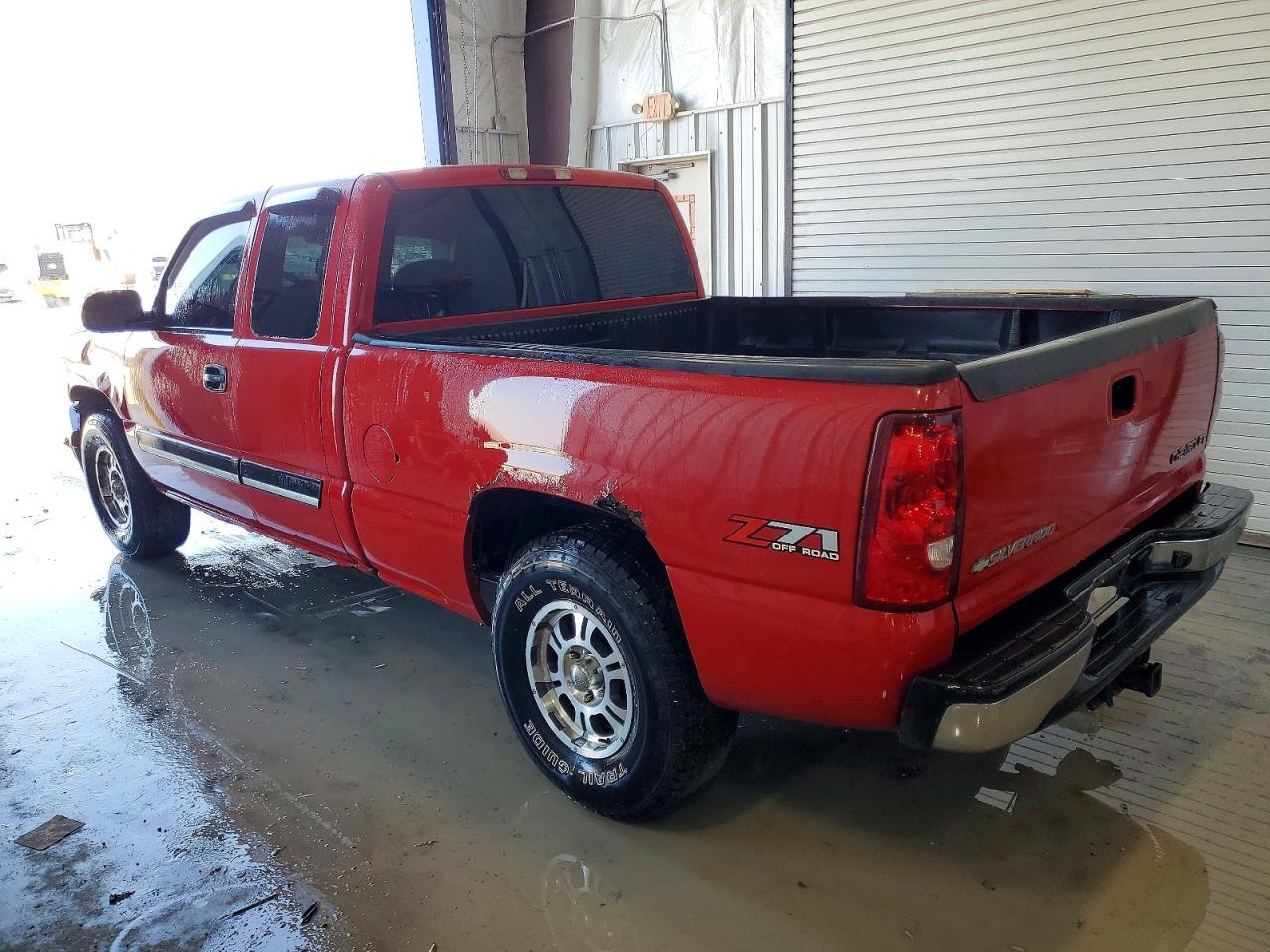 2003 CHEVROLET SILVERADO K1500 photo 2