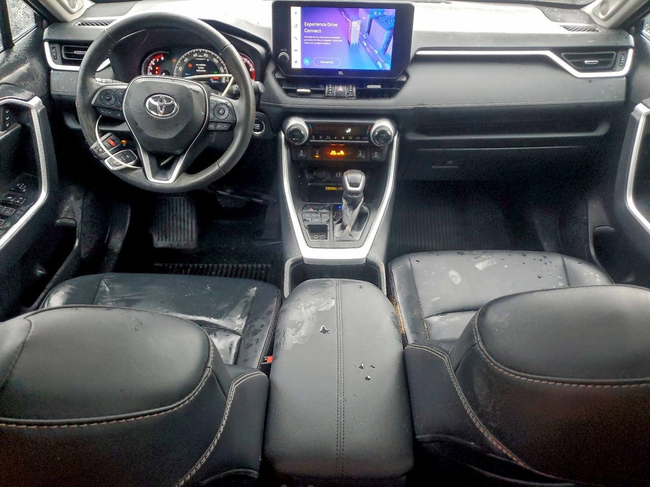 2024 TOYOTA RAV4 XLE PREMIUM photo 8