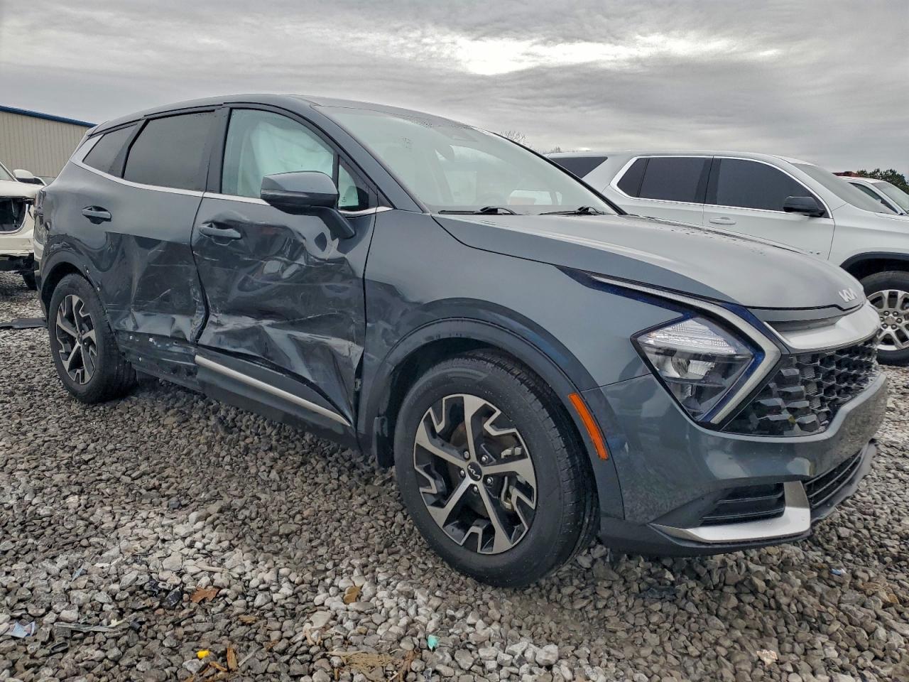 2023 KIA SPORTAGE EX photo 4