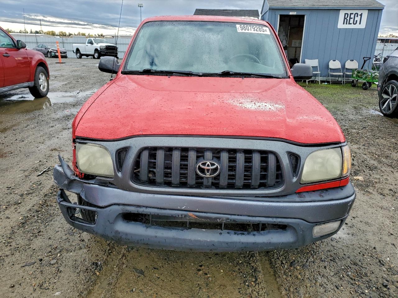 2004 TOYOTA TACOMA photo 5