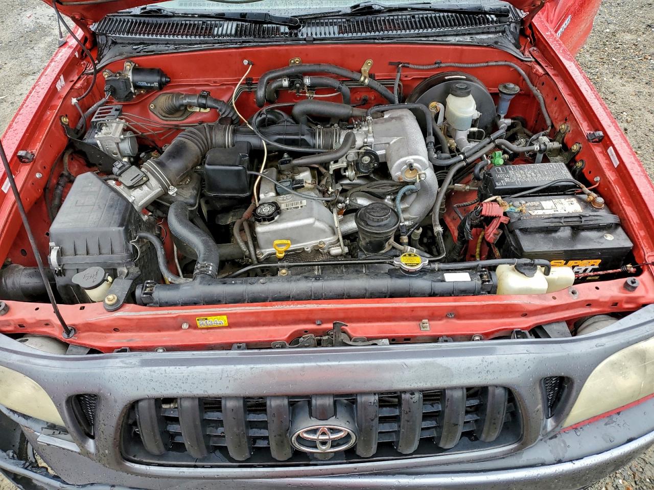 2004 TOYOTA TACOMA photo 11