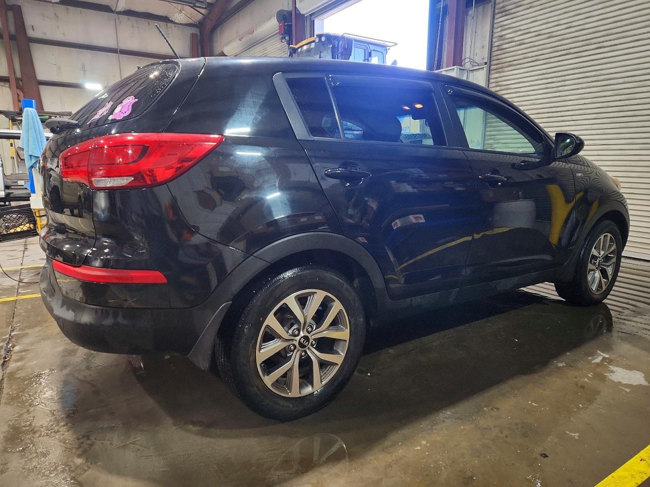2016 KIA SPORTAGE LX photo 3
