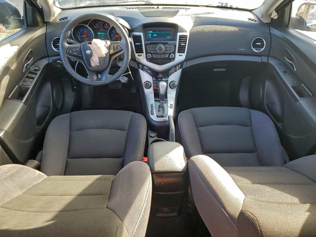 2015 CHEVROLET CRUZE LT photo 15