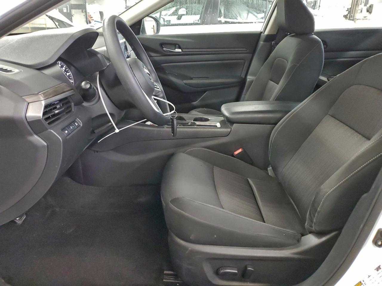 2025 NISSAN ALTIMA SV photo 7