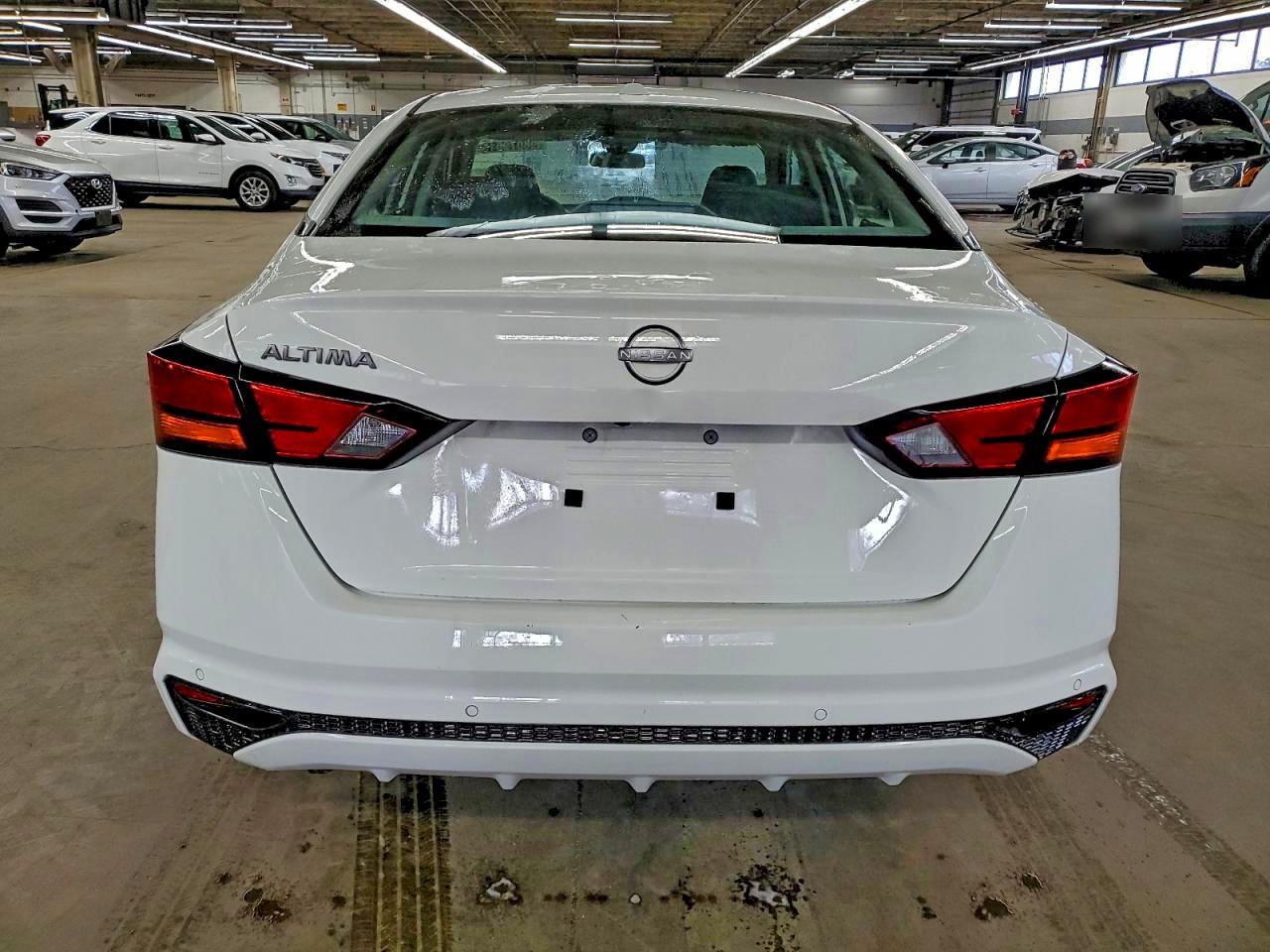 2025 NISSAN ALTIMA SV photo 6