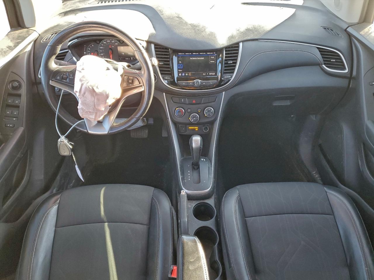 2022 CHEVROLET TRAX 1LT photo 15