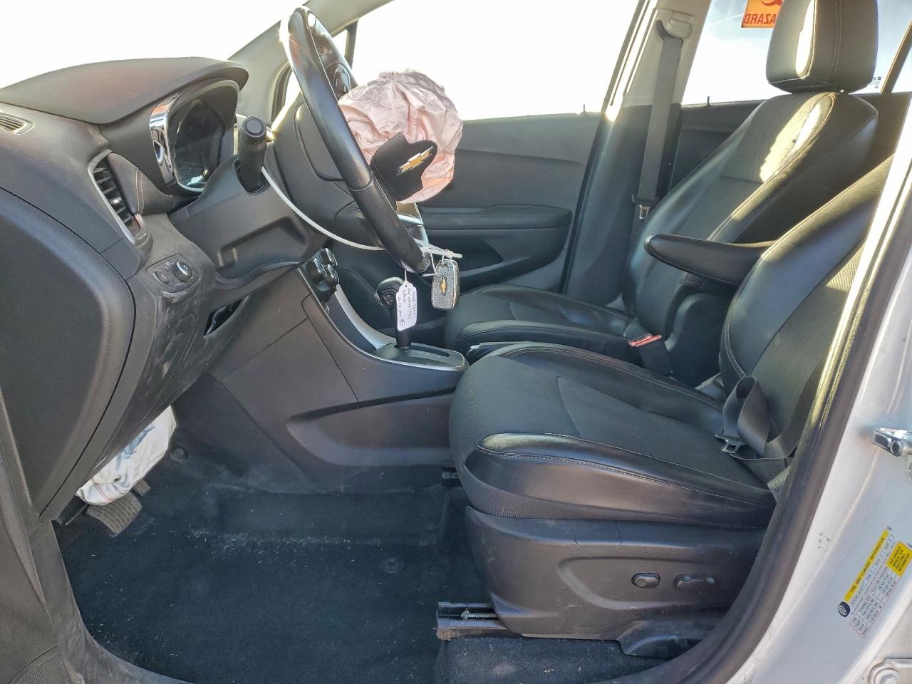 2022 CHEVROLET TRAX 1LT photo 13