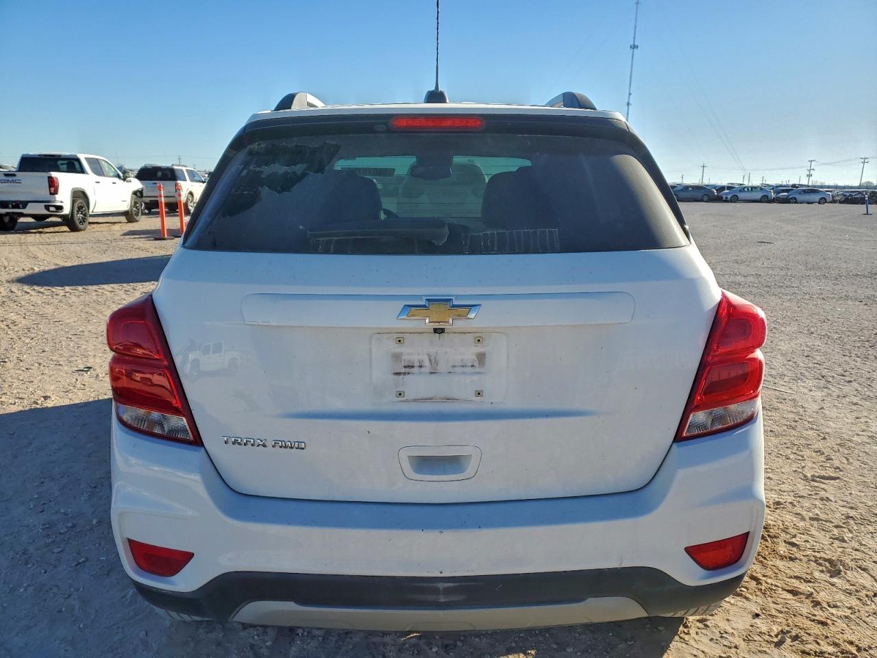 2022 CHEVROLET TRAX 1LT photo 11