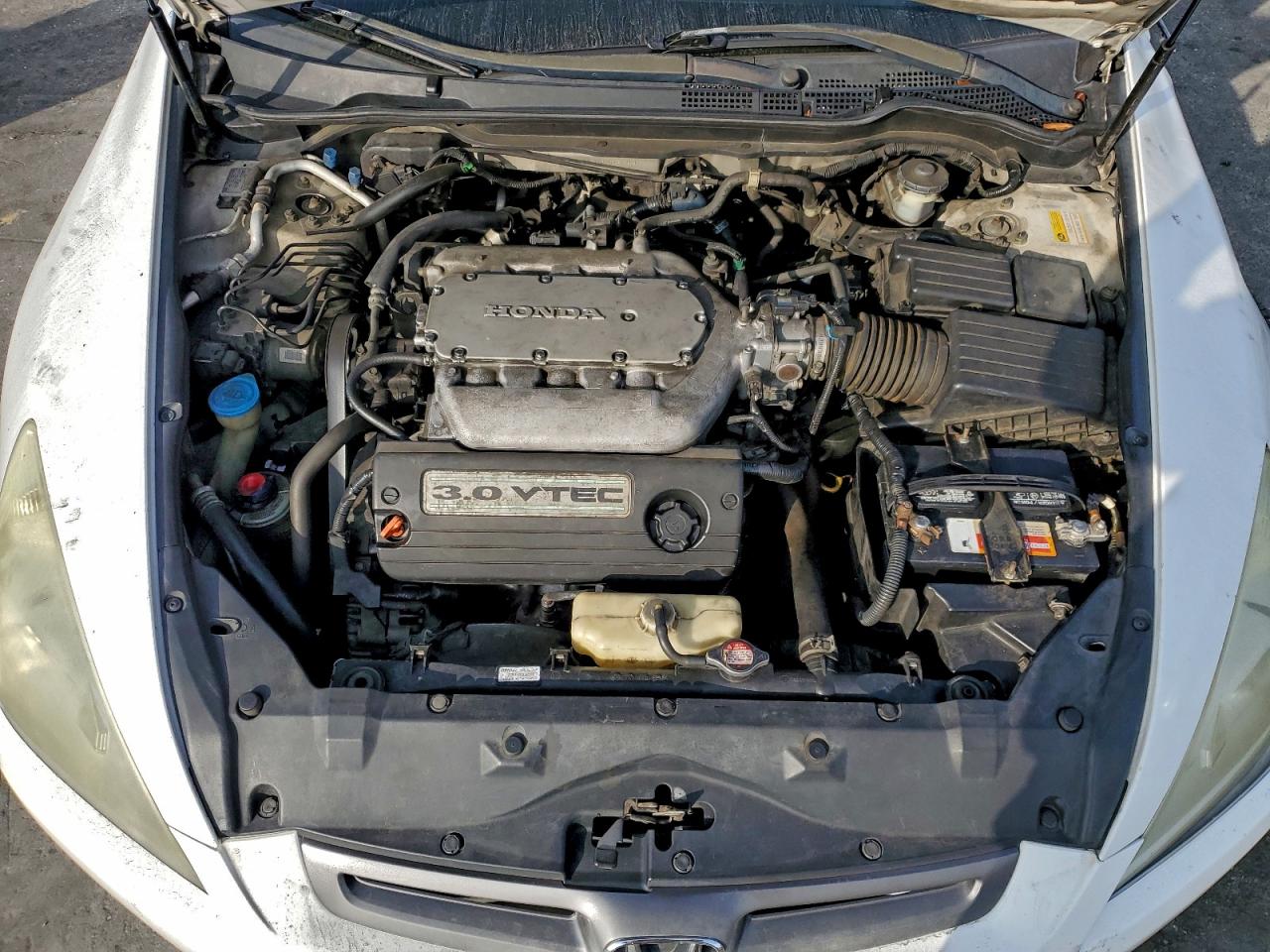 2003 HONDA ACCORD photo 11