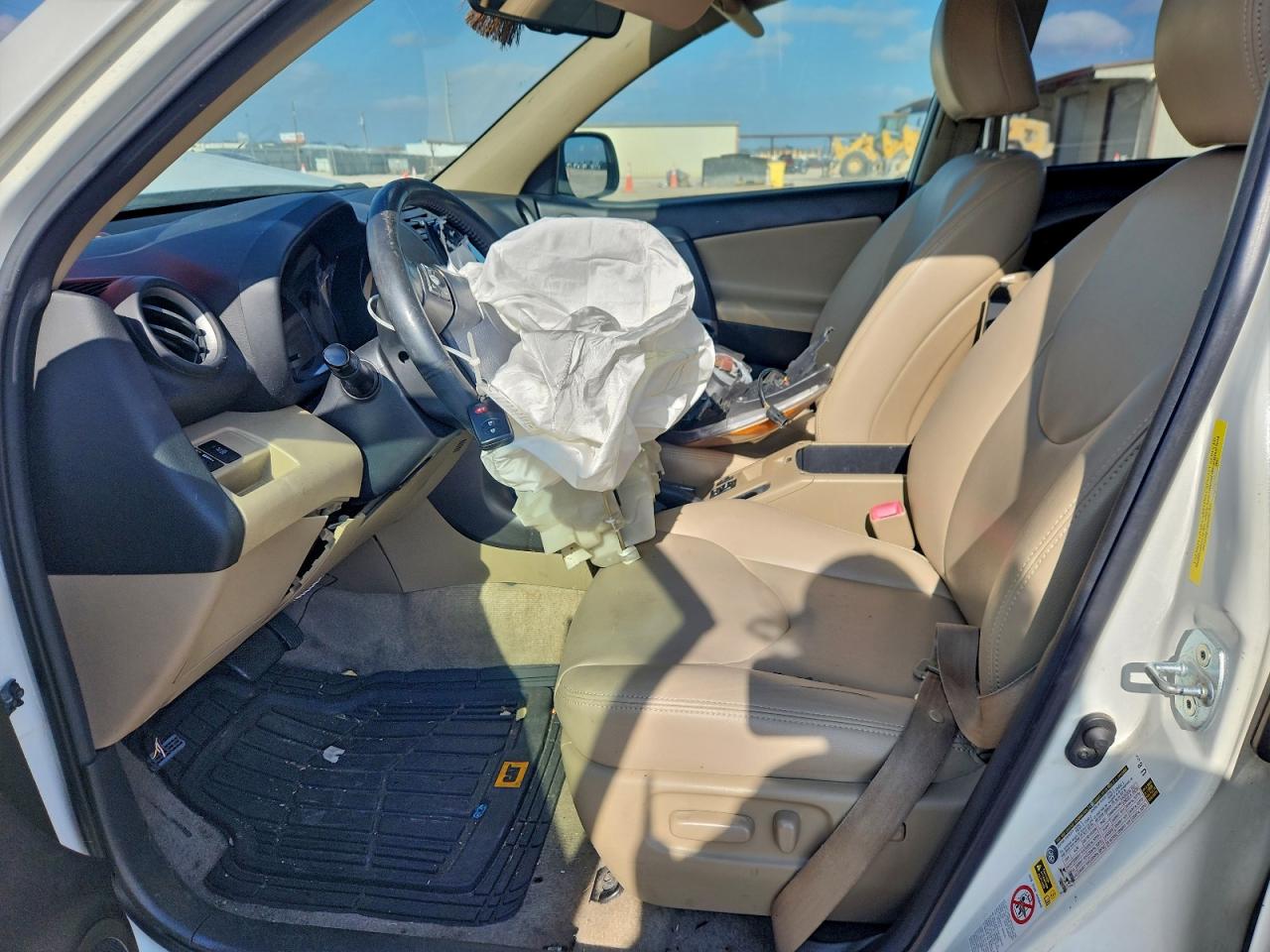 2010 TOYOTA RAV4 LIMITED photo 7