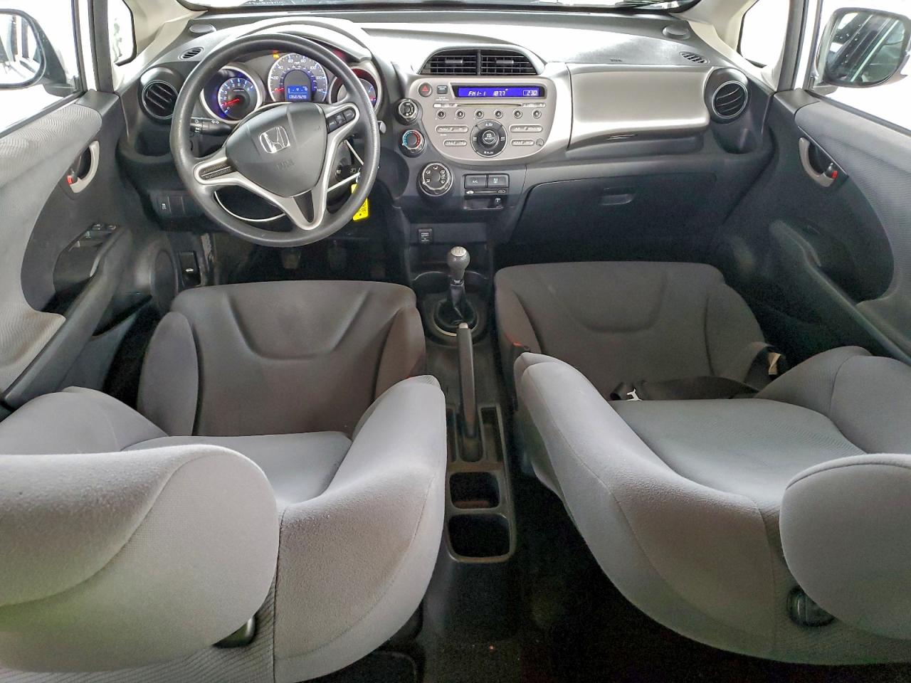 2013 HONDA FIT photo 15