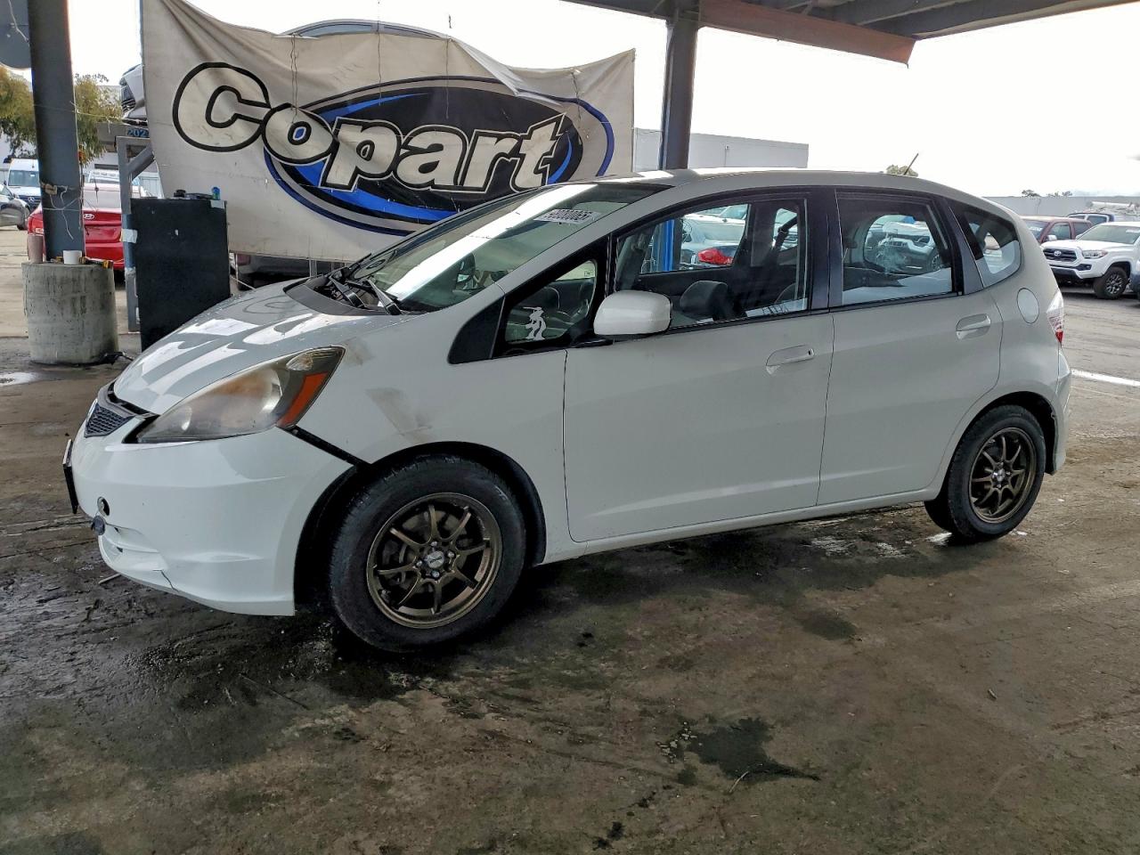 2013 HONDA FIT