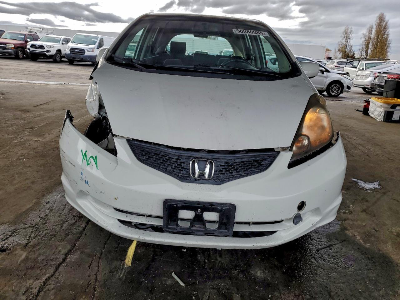 2013 HONDA FIT photo 9