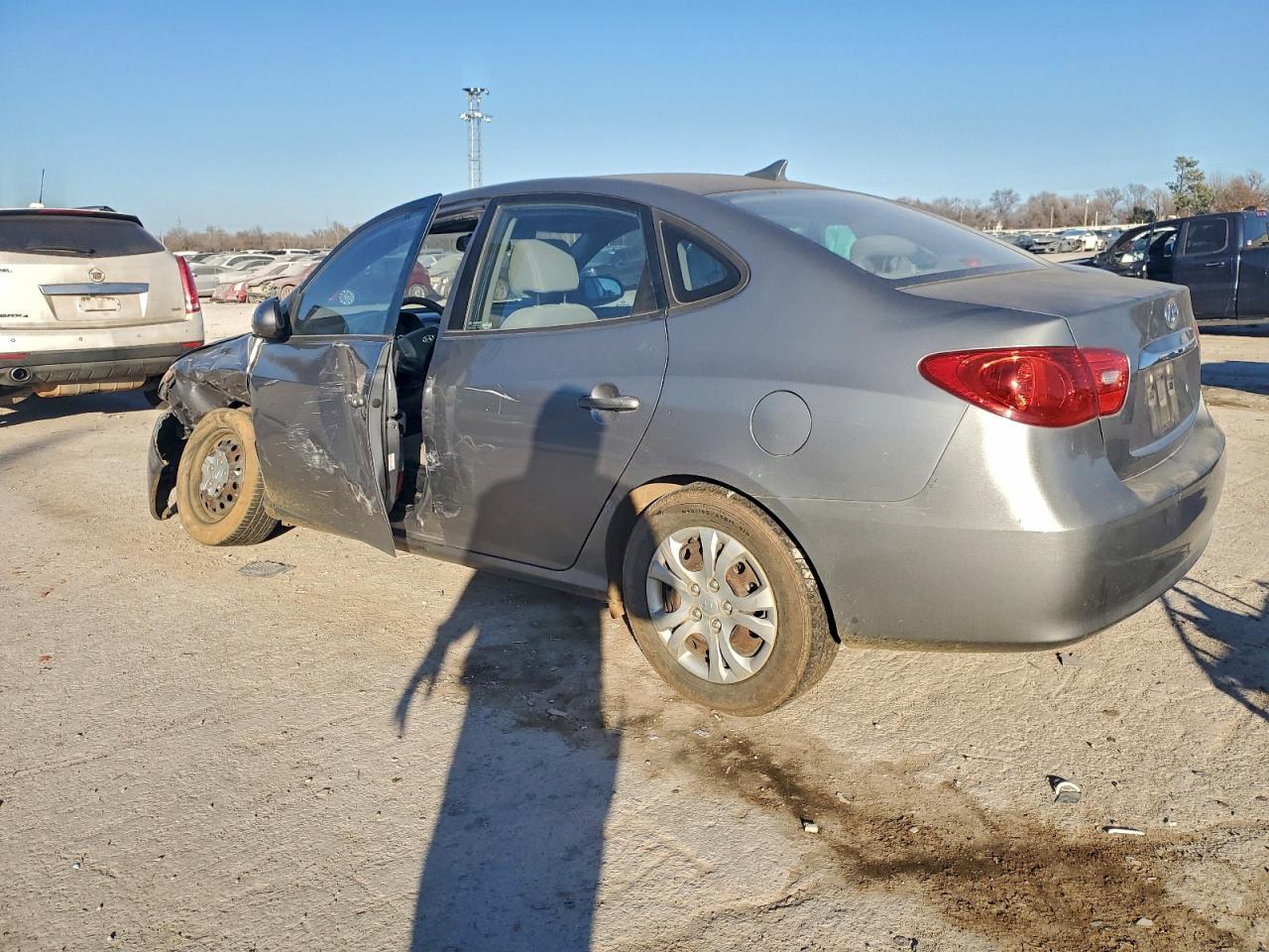 2010 HYUNDAI ELANTRA BLUE photo 2