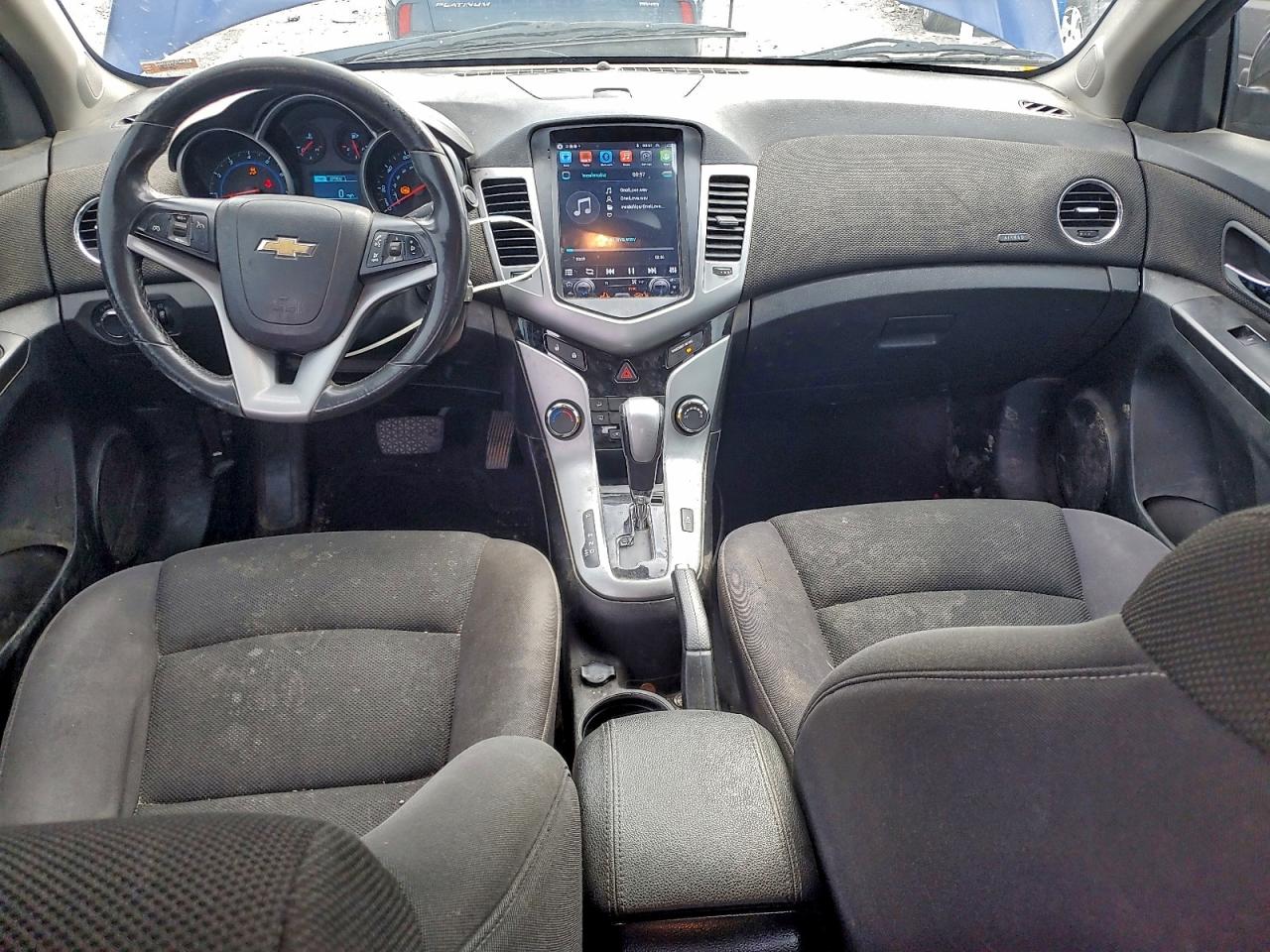 2013 CHEVROLET CRUZE LT photo 8