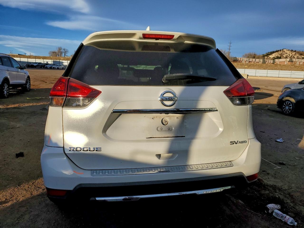 2018 NISSAN ROGUE S photo 11