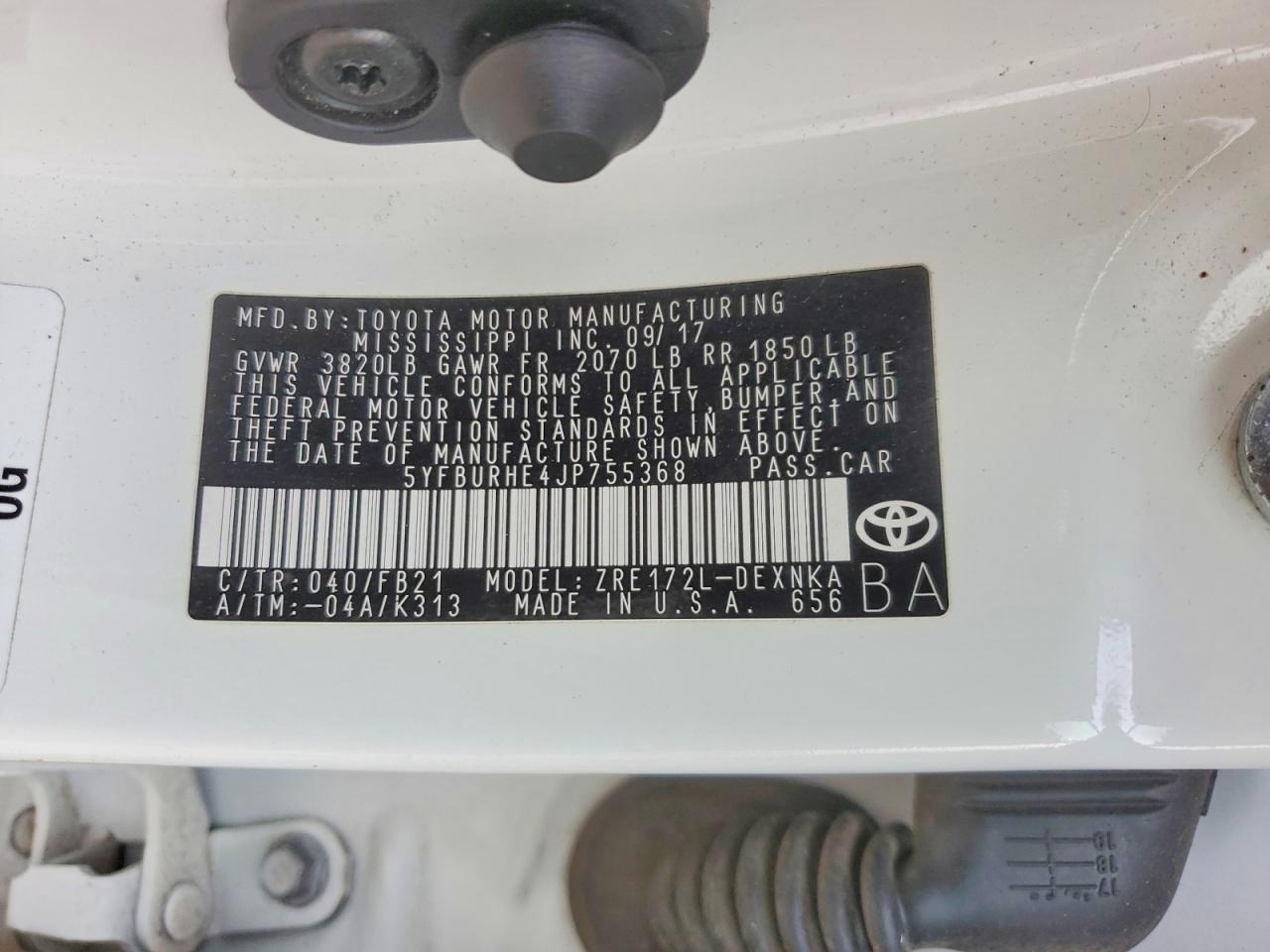 2018 TOYOTA COROLLA L photo 12