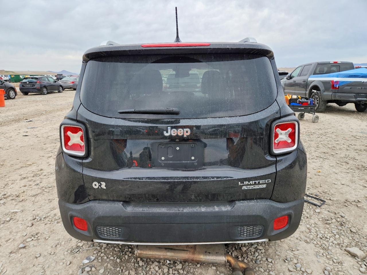 2015 JEEP RENEGADE LIMITED photo 11