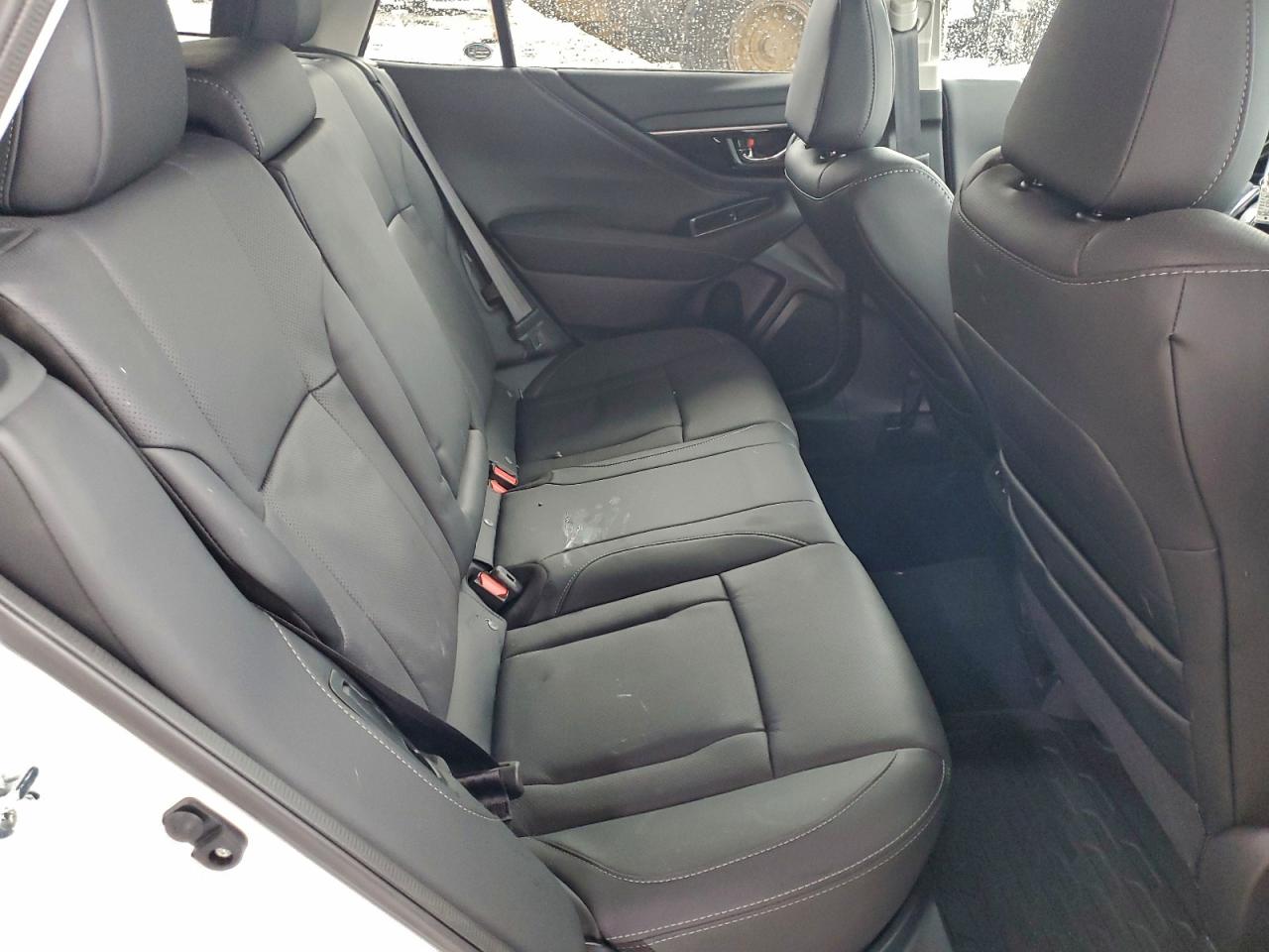 2025 SUBARU OUTBACK LIMITED photo 11