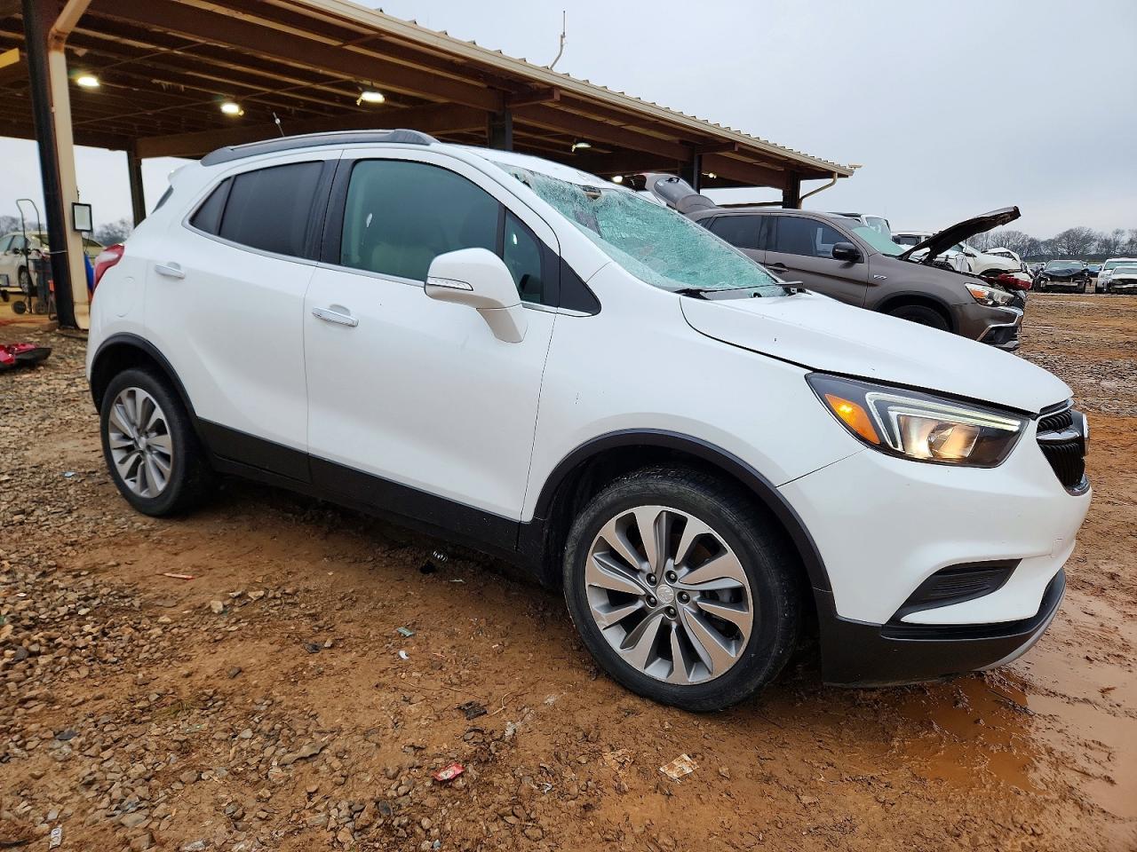 2018 BUICK ENCORE PREFERRED photo 4