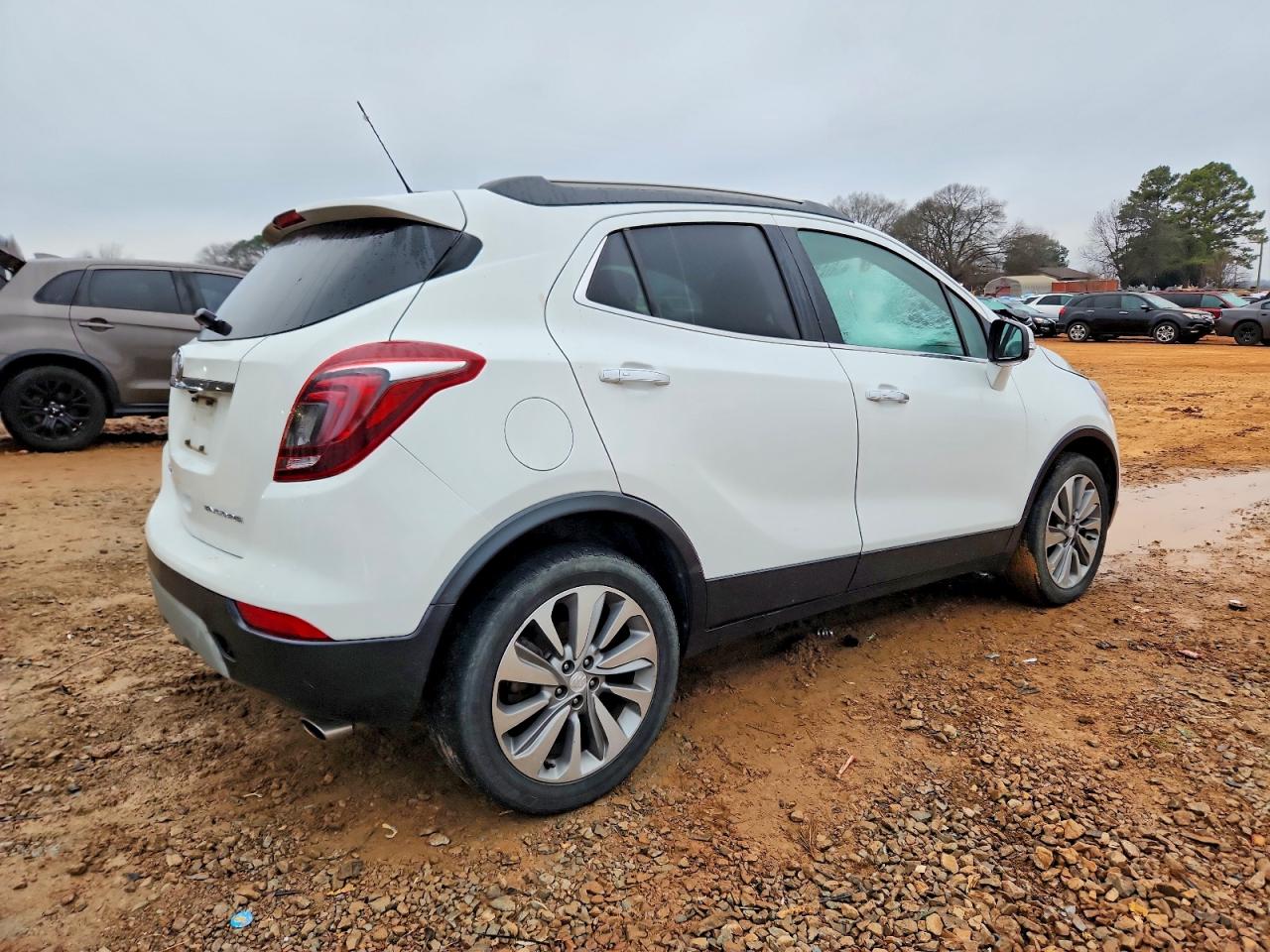 2018 BUICK ENCORE PREFERRED photo 3