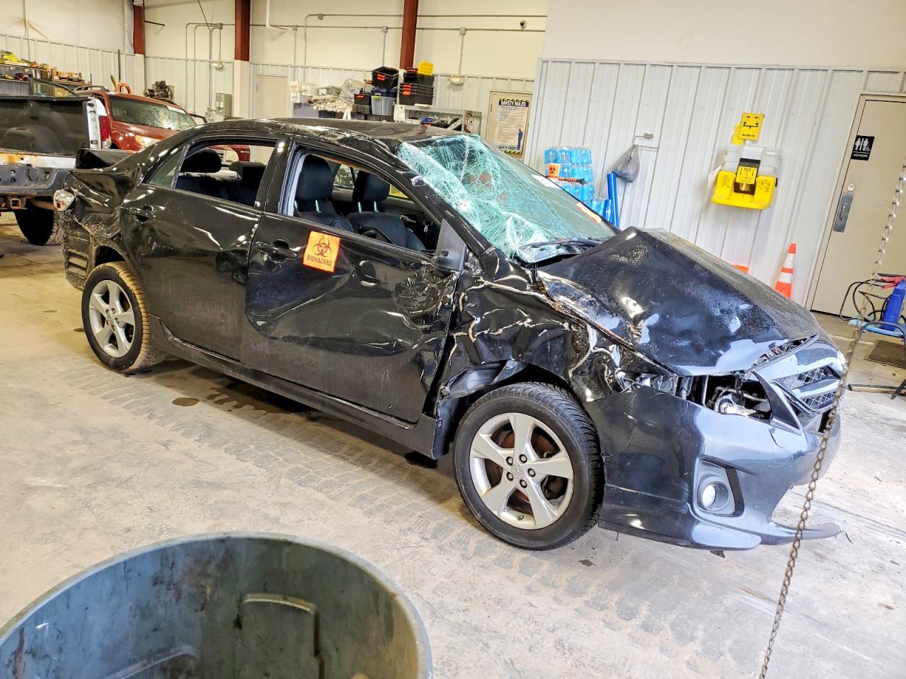 2011 TOYOTA COROLLA BASE photo 7