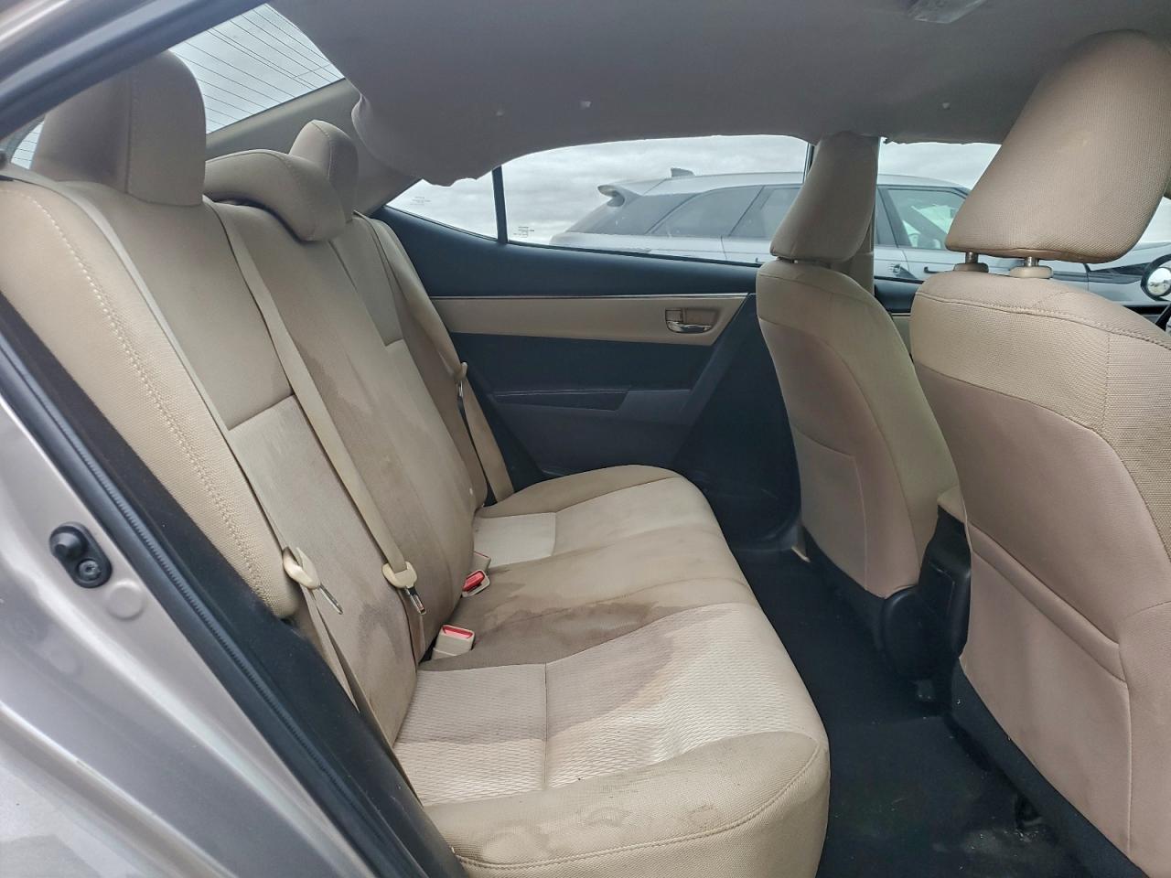 2014 TOYOTA COROLLA L photo 19