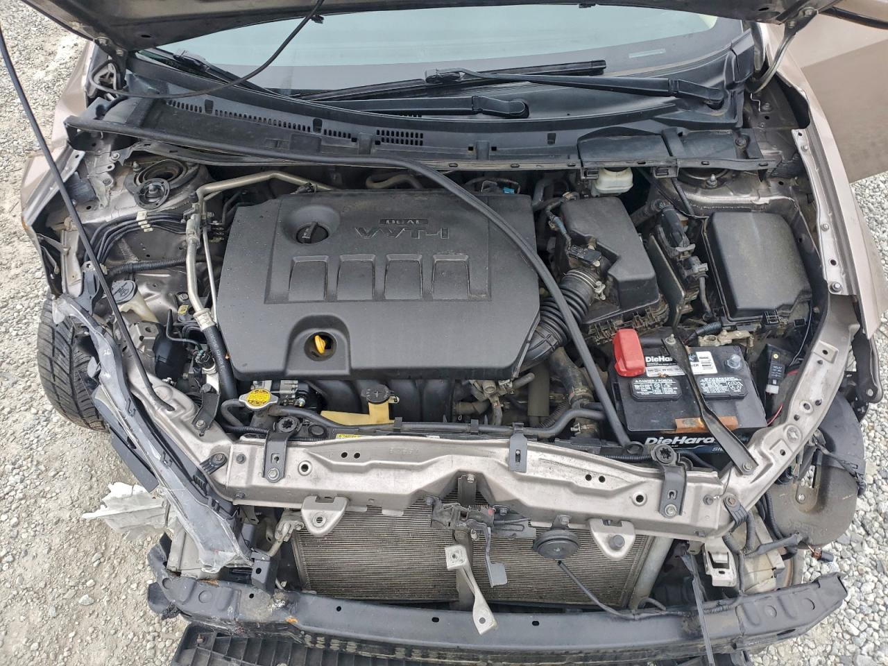 2014 TOYOTA COROLLA L photo 21