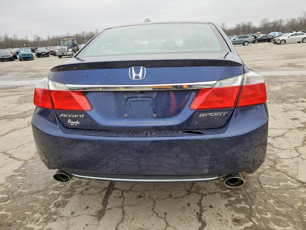 2015 HONDA ACCORD SPORT photo 16