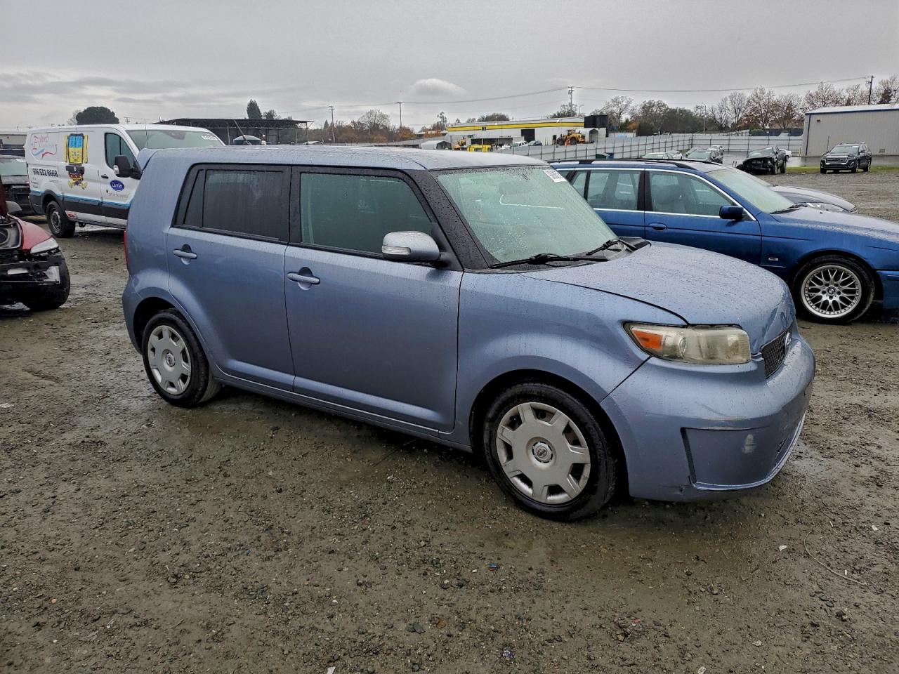 2009 TOYOTA SCION XB photo 4