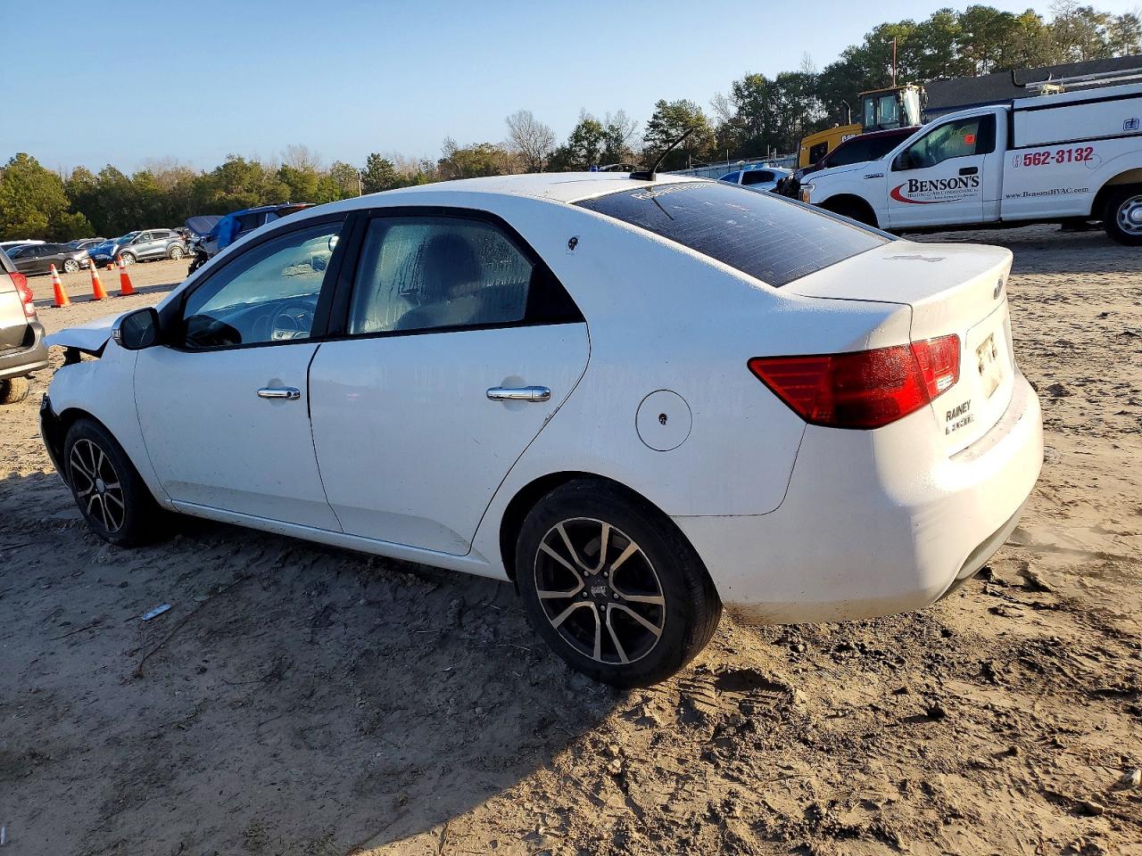 2010 KIA FORTE EX photo 2
