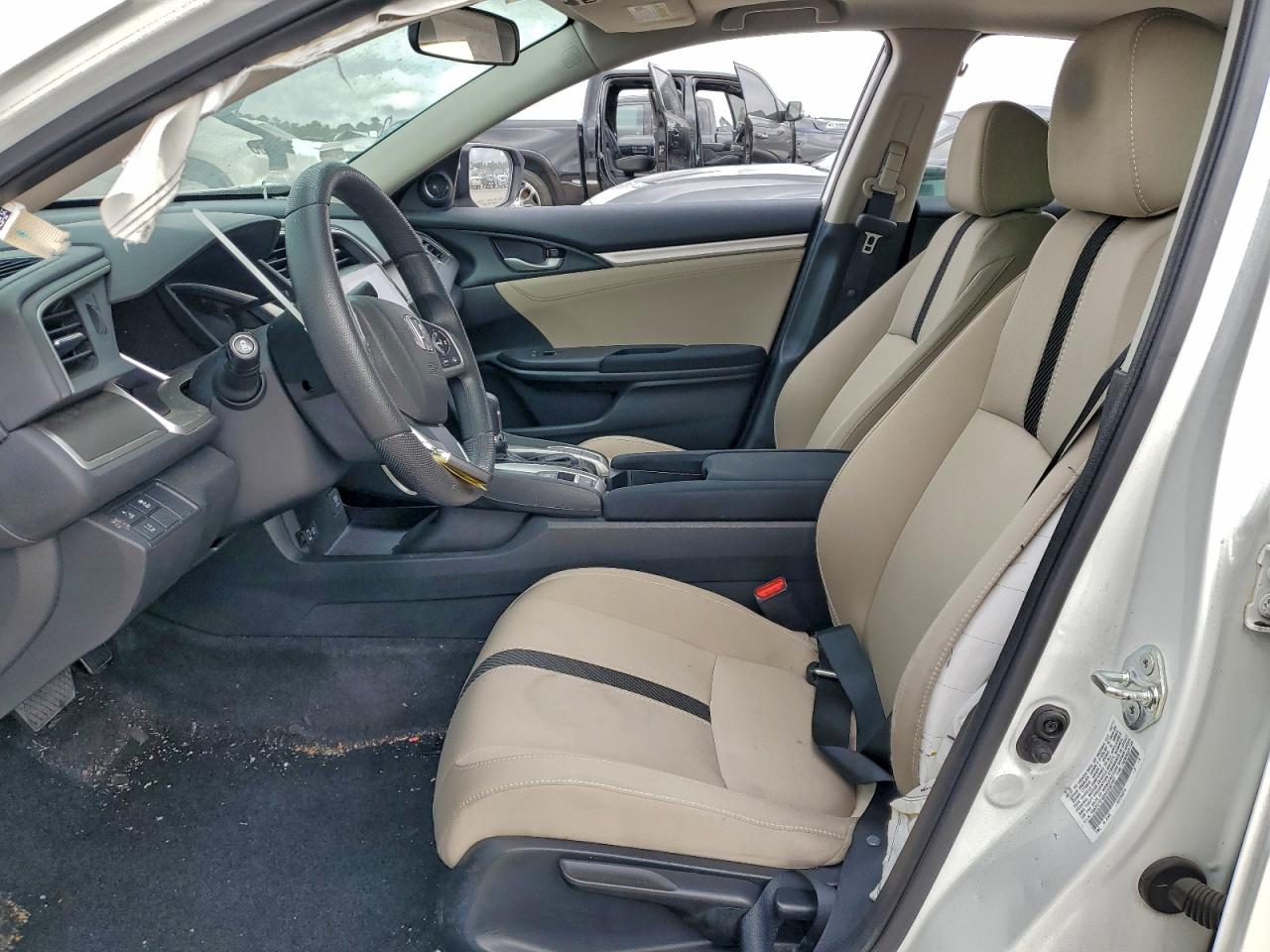 2017 HONDA CIVIC EX photo 25