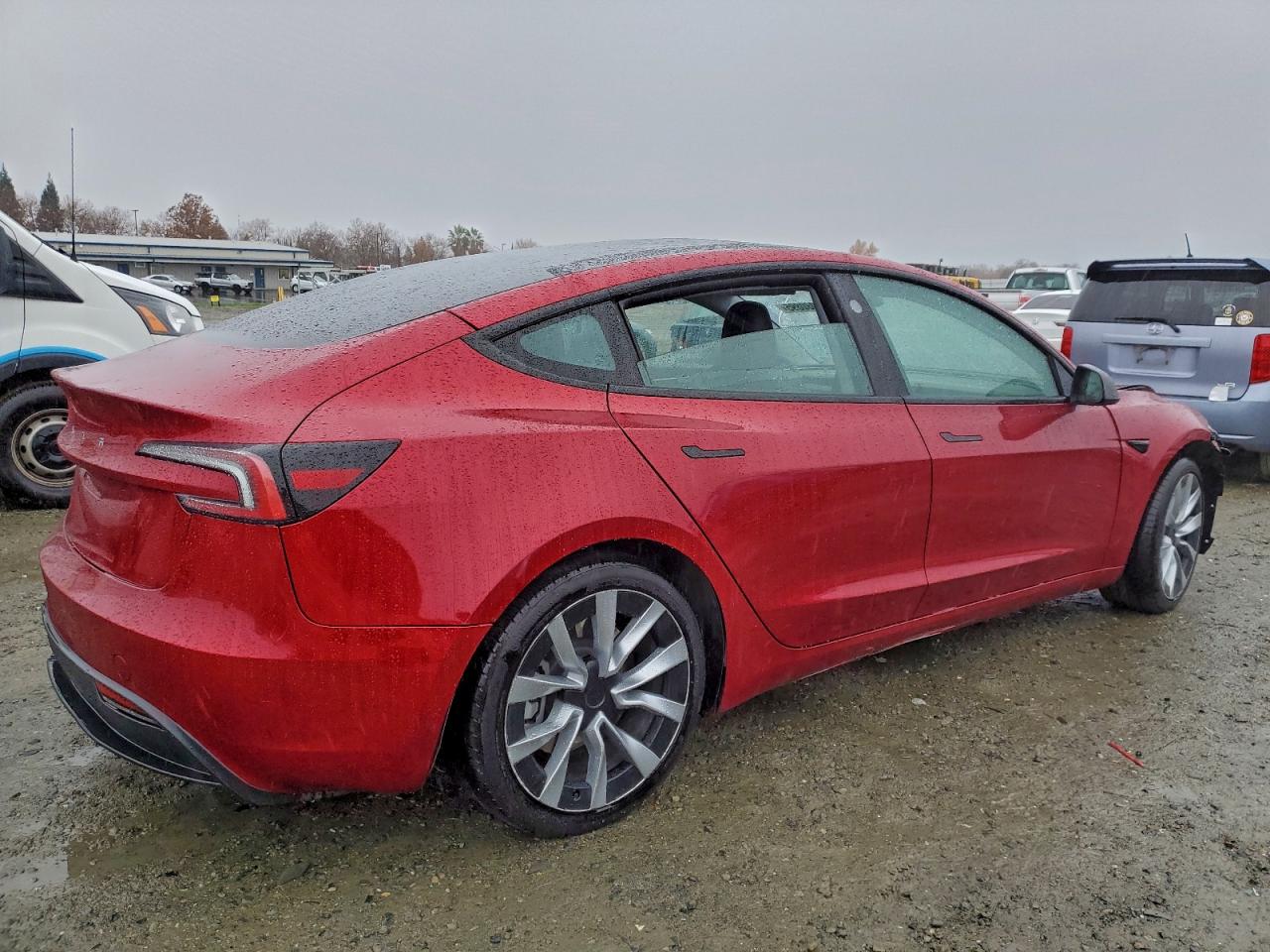 2024 TESLA MODEL 3 photo 3