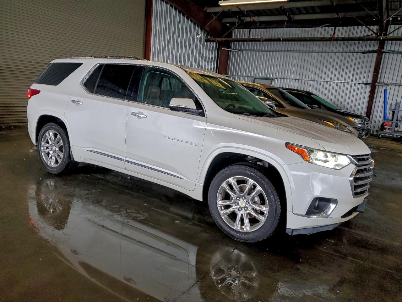 2019 CHEVROLET TRAVERSE HIGH COUNTRY photo 4