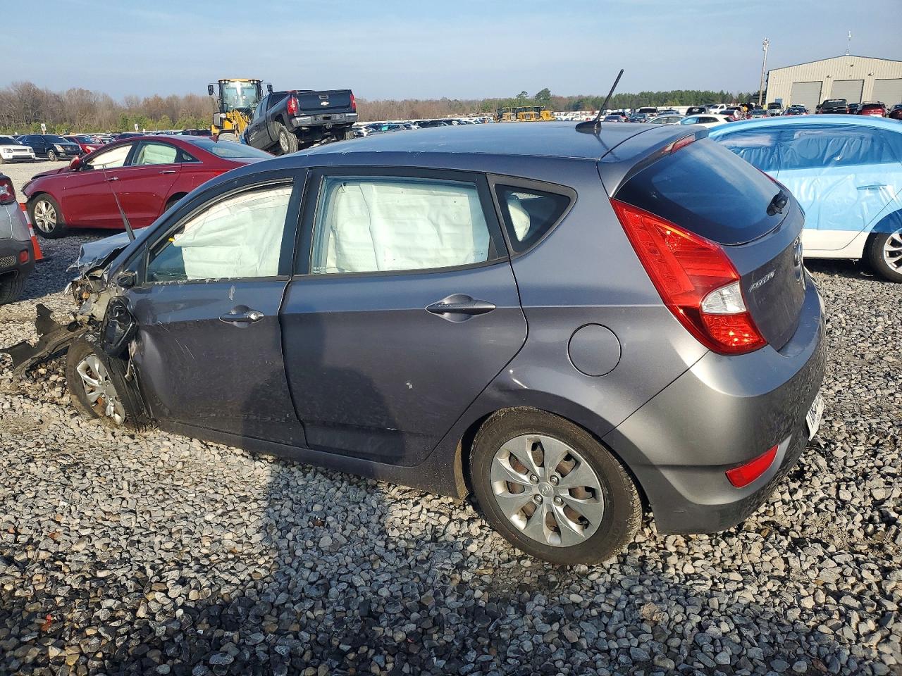 2015 HYUNDAI ACCENT GS photo 2