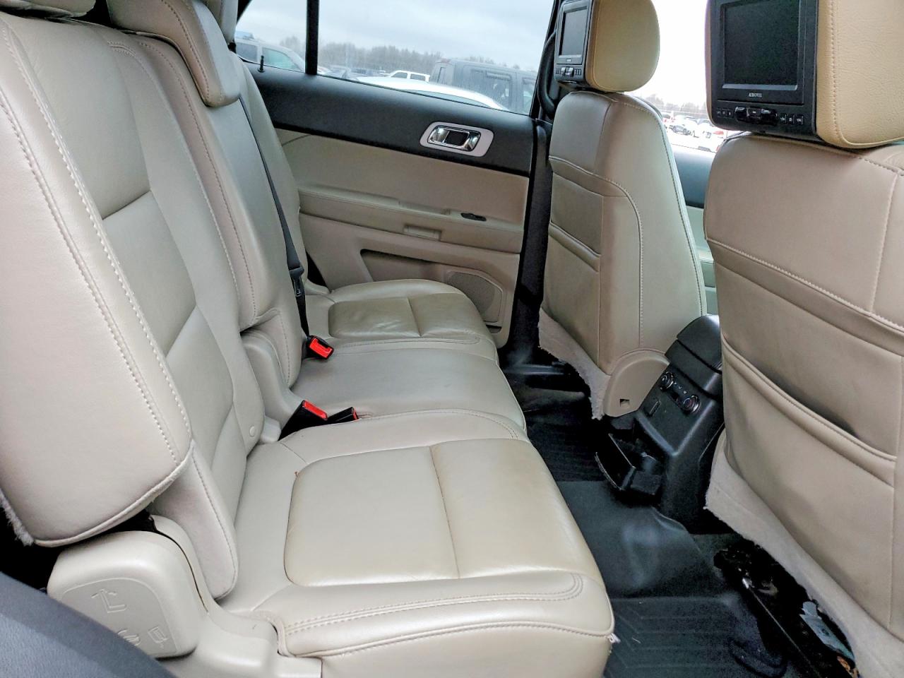 2014 FORD EXPLORER XLT photo 11