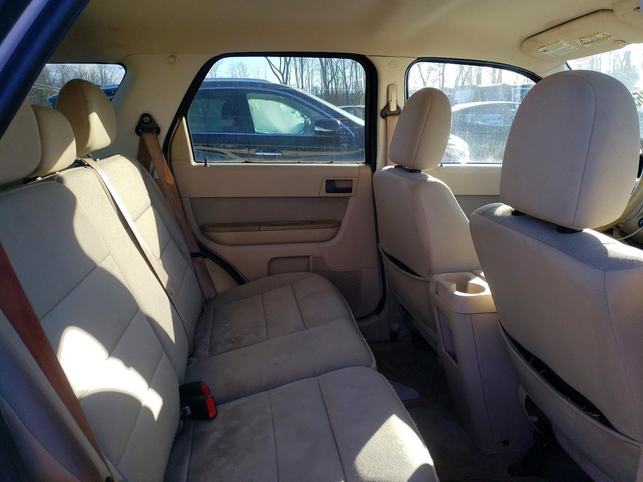 2011 FORD ESCAPE XLT photo 10