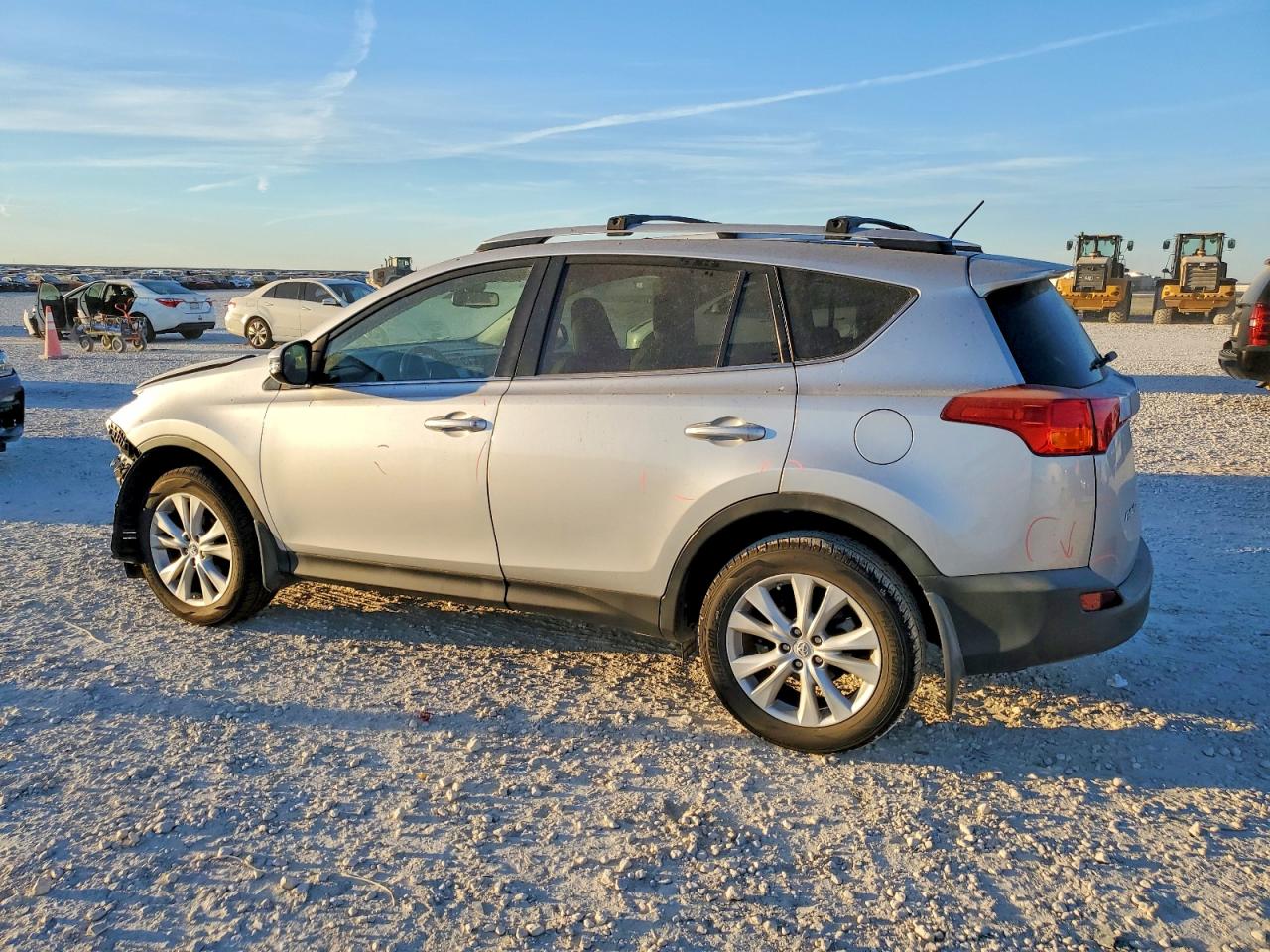 2015 TOYOTA RAV4 LIMITED photo 2
