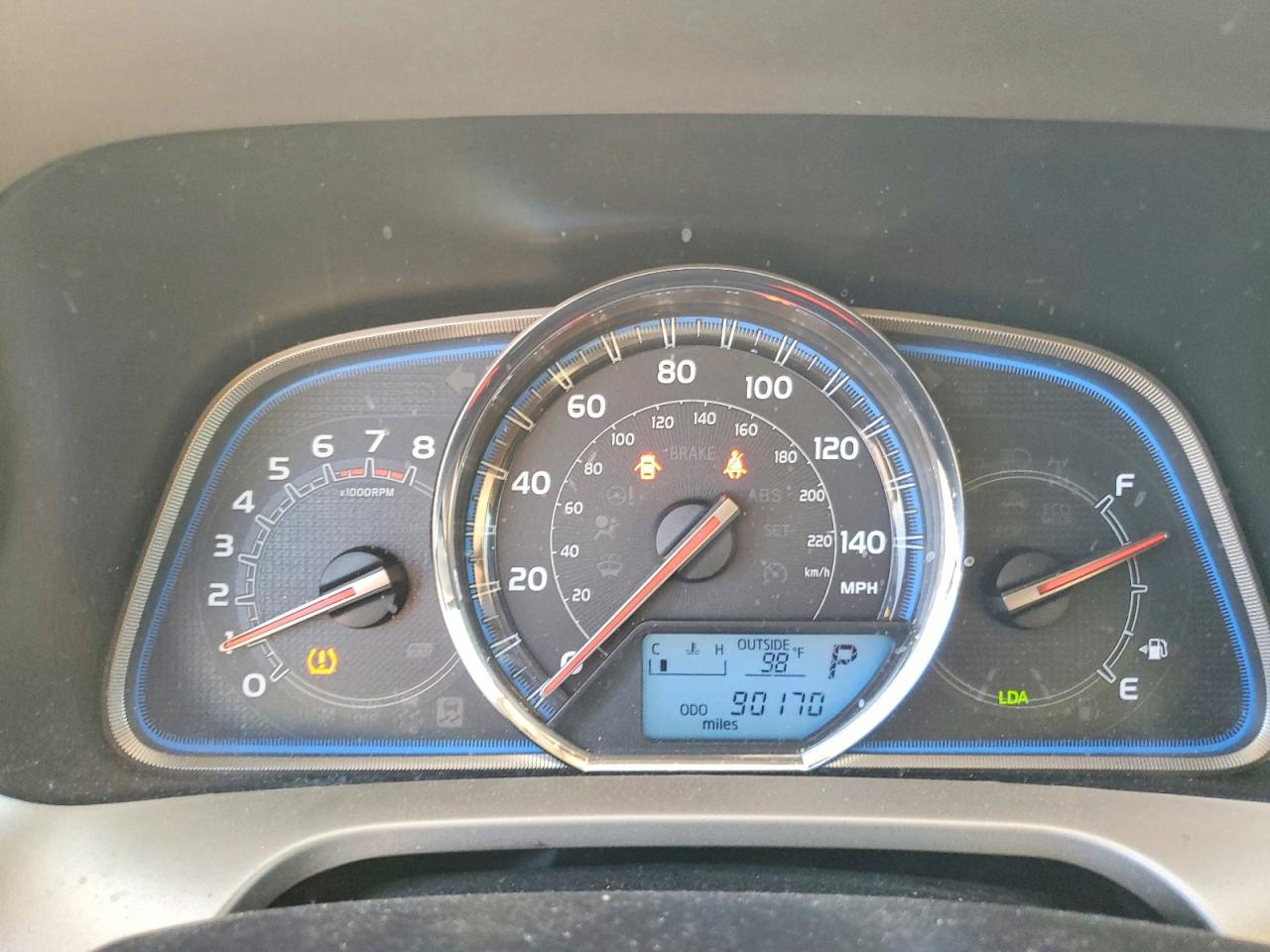 2015 TOYOTA RAV4 LIMITED photo 9