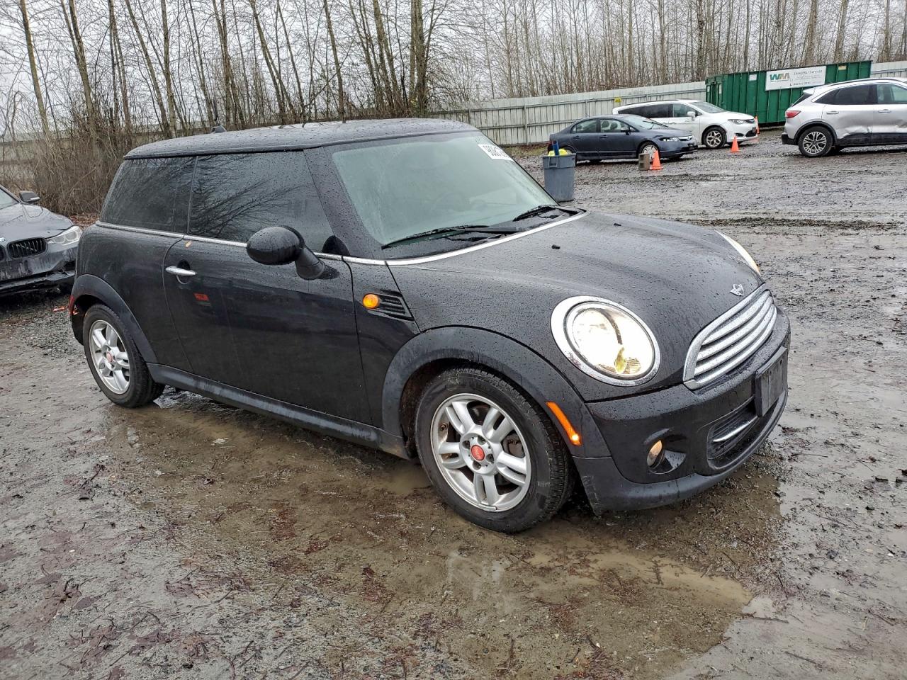 2012 MINI COOPER photo 4