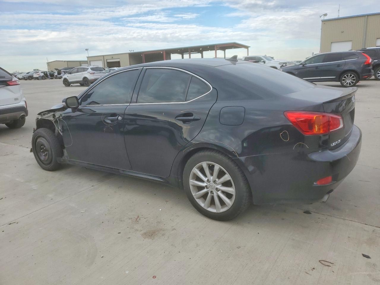 2010 LEXUS IS 250 photo 2