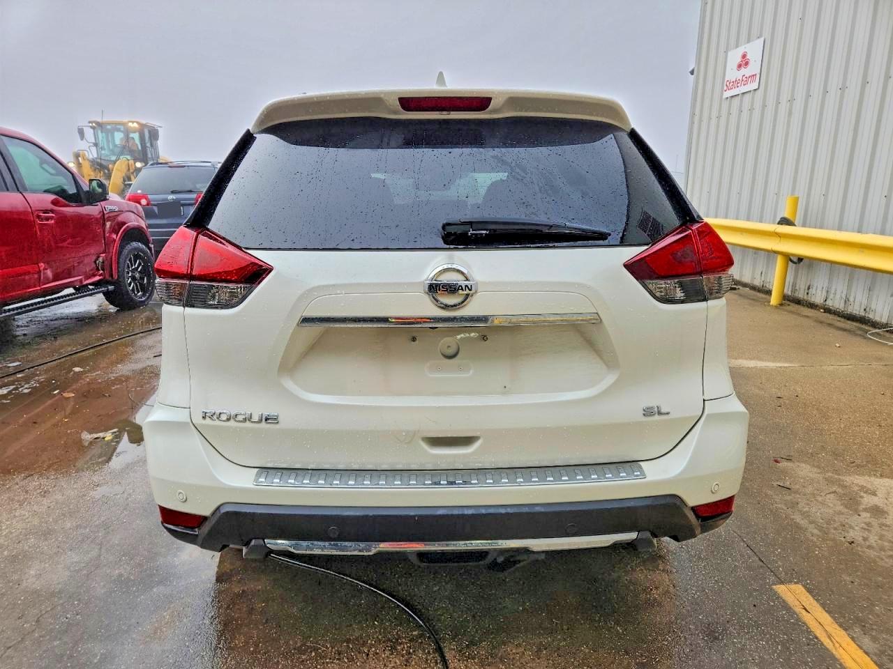2019 NISSAN ROGUE S photo 11