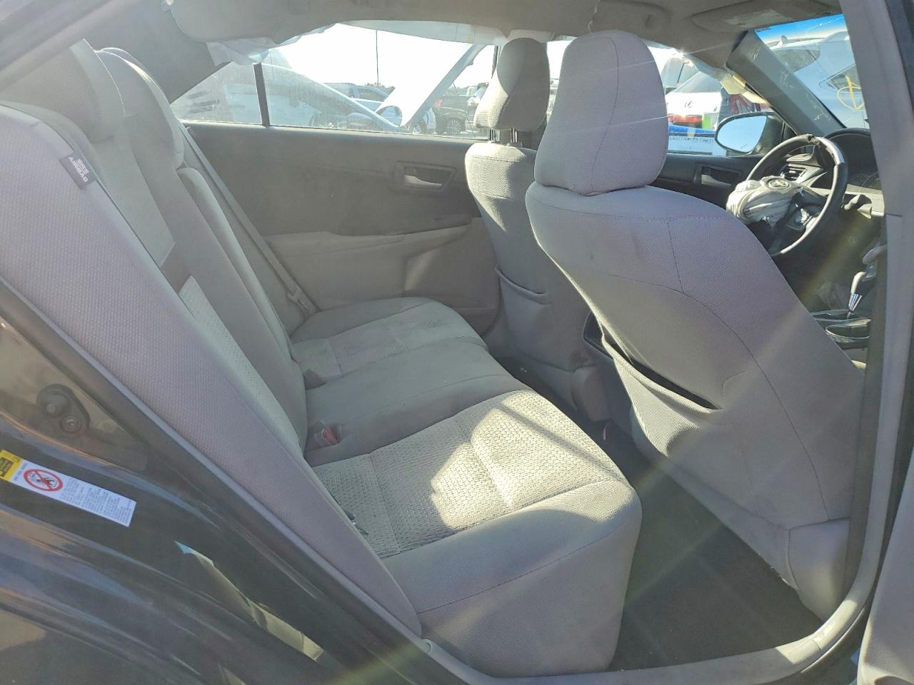 2013 TOYOTA CAMRY L photo 10